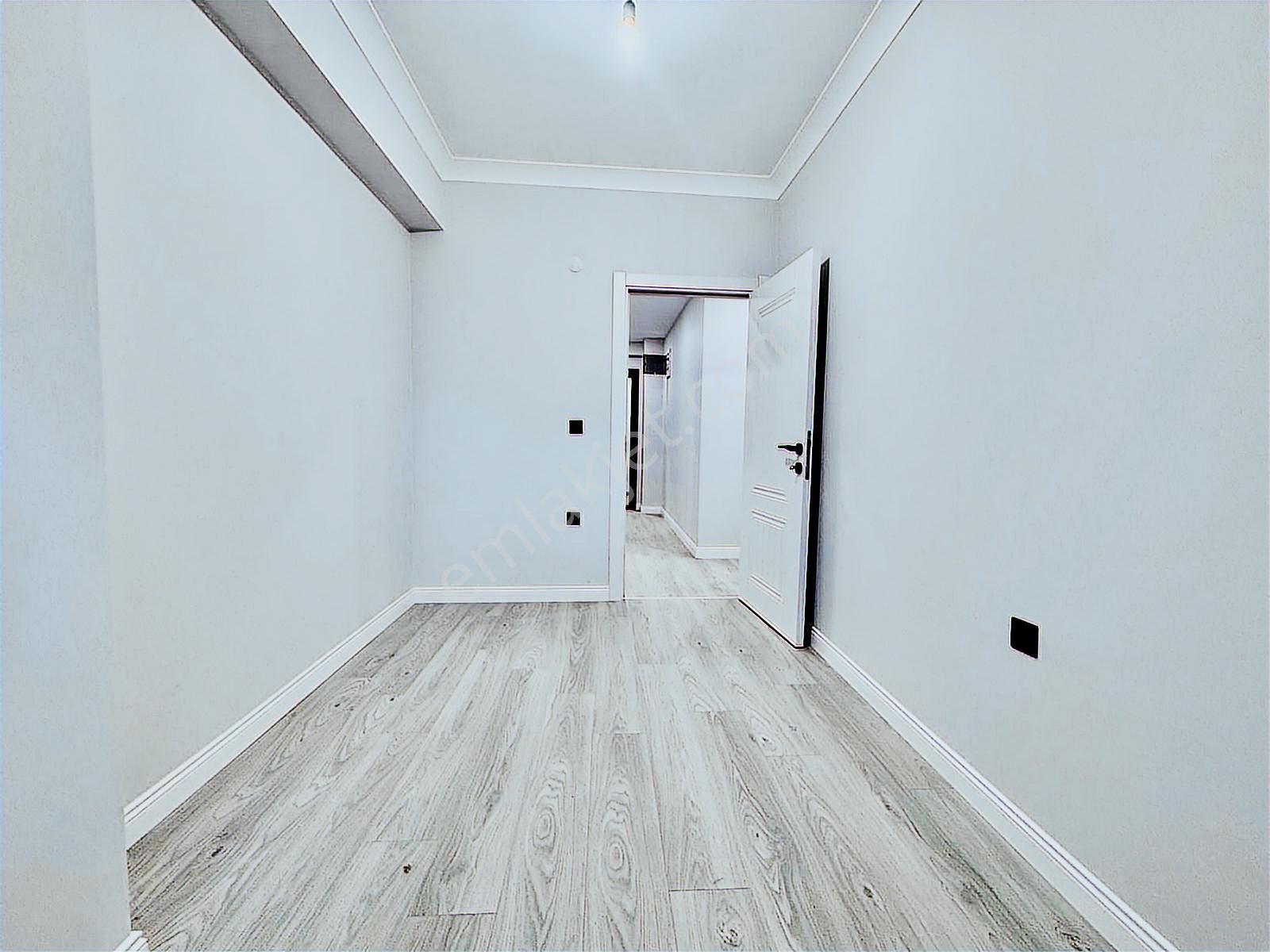 Pegaas'tan E-5'e Cephe Sıfır 4+2 Dublex Satılık Daire - Görsel 14