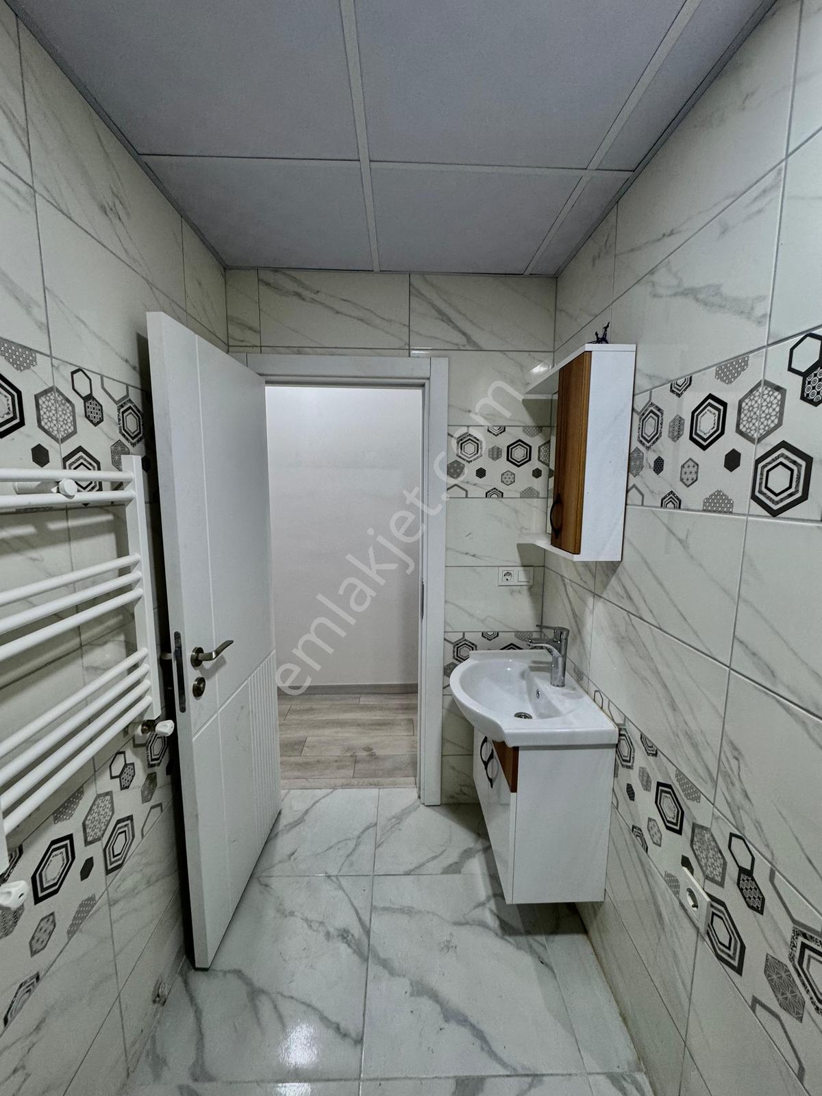 Pegaas'tan Cihangir E-5 E Yakın Sıfır 4+2 Dublex Satılık Daire** - Görsel 4
