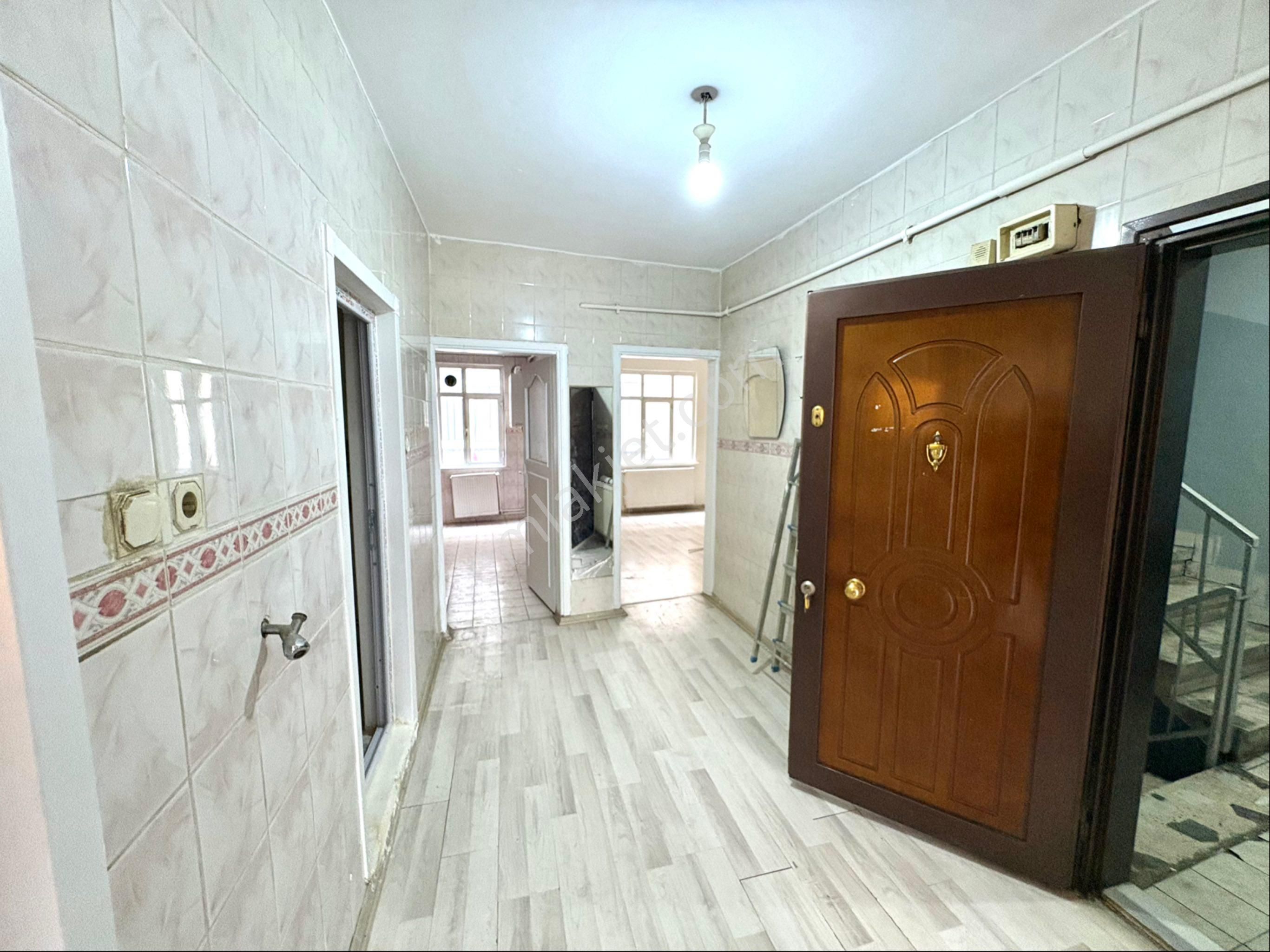 Emir Emlak’dan 2+1 4 Kat Masrafsız Temiz Daire - Görsel 15