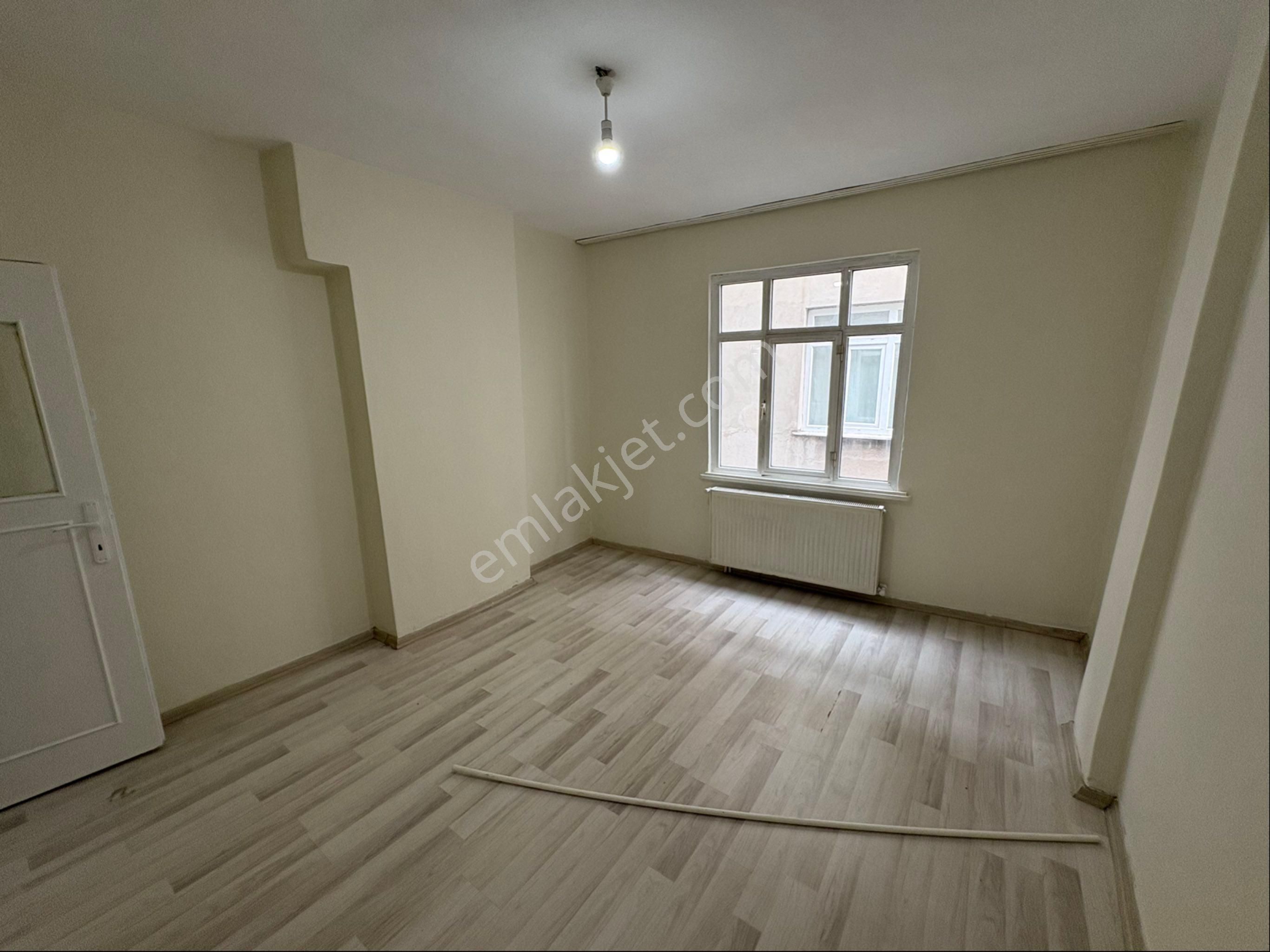 Emir Emlak’dan 2+1 4 Kat Masrafsız Temiz Daire - Görsel 6