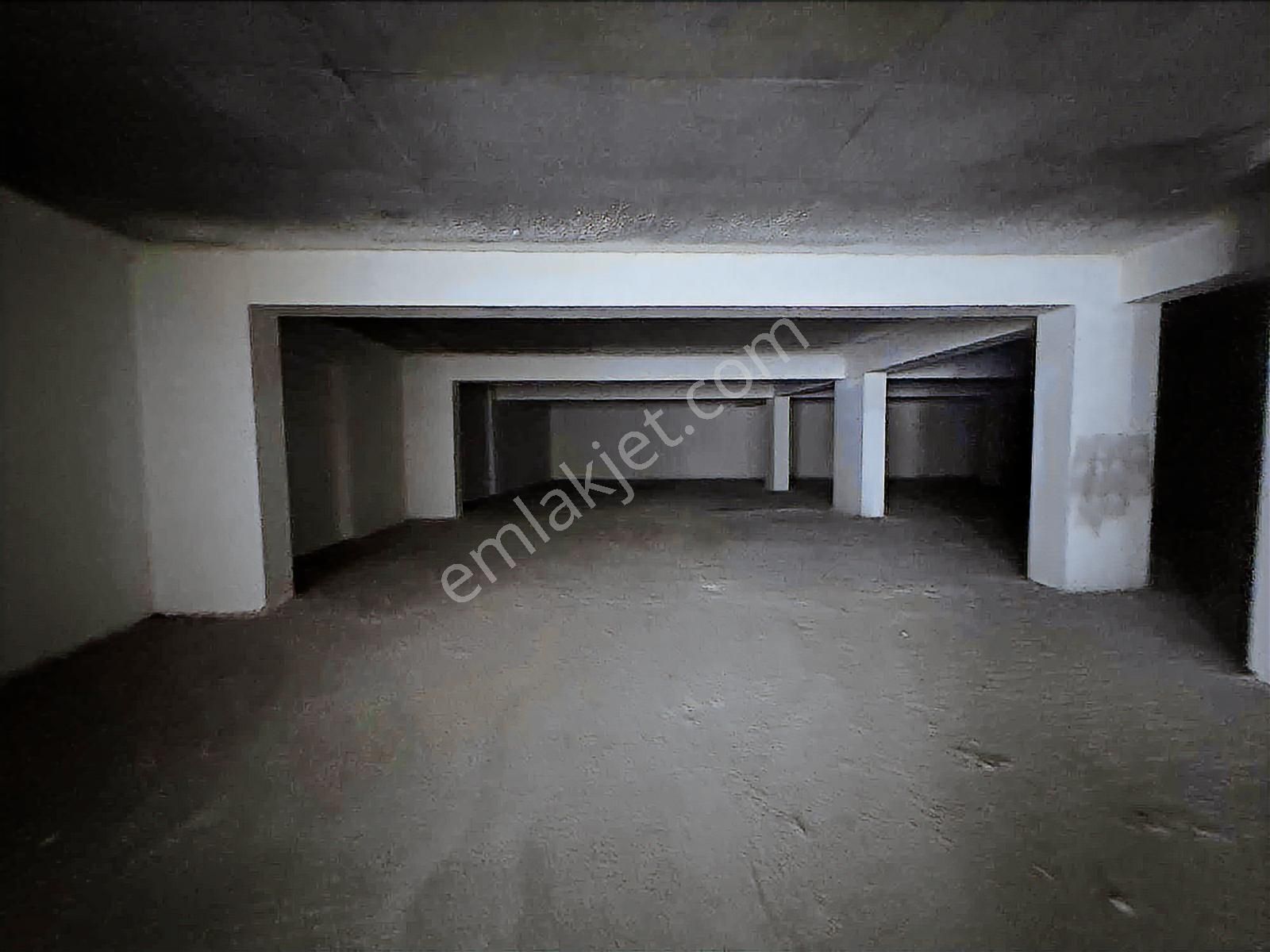 Pegaas'tan Reform Life'da 1225m2 Depolu Düz Giriş Kiralık Dükkan - Görsel 6