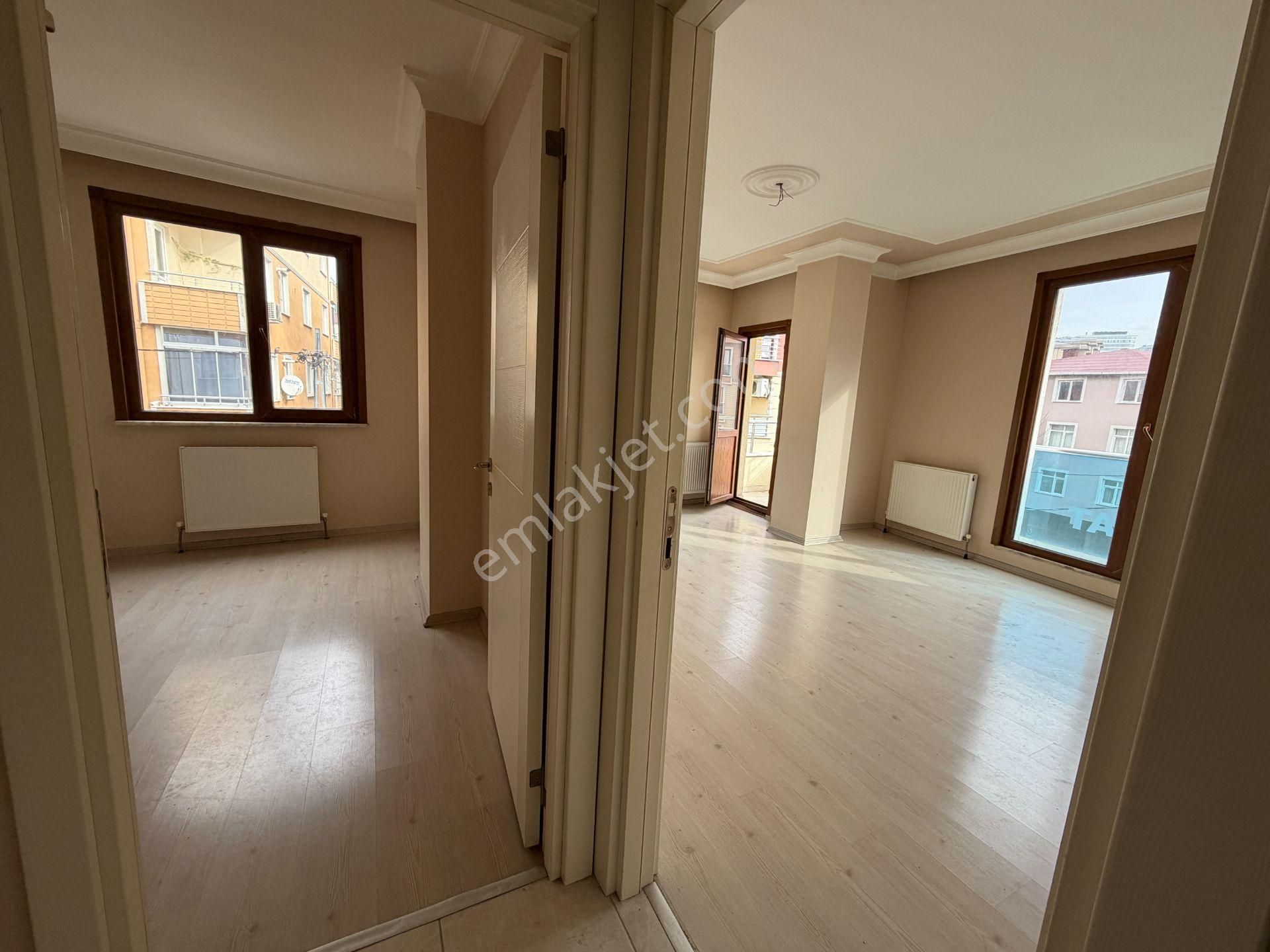 Merkeze Yakın Krediye Uygun 2.kat İskanlı Ve Kombili 2+1 Daire