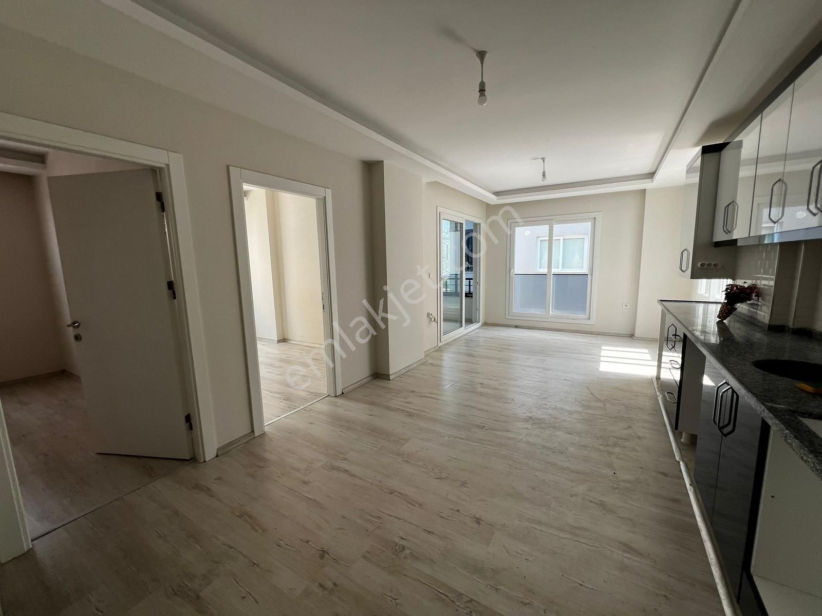 Han Emlak'tan Merkez Mah'de Opel Gedizler Arkası 2+1 Kiralık - Görsel 7