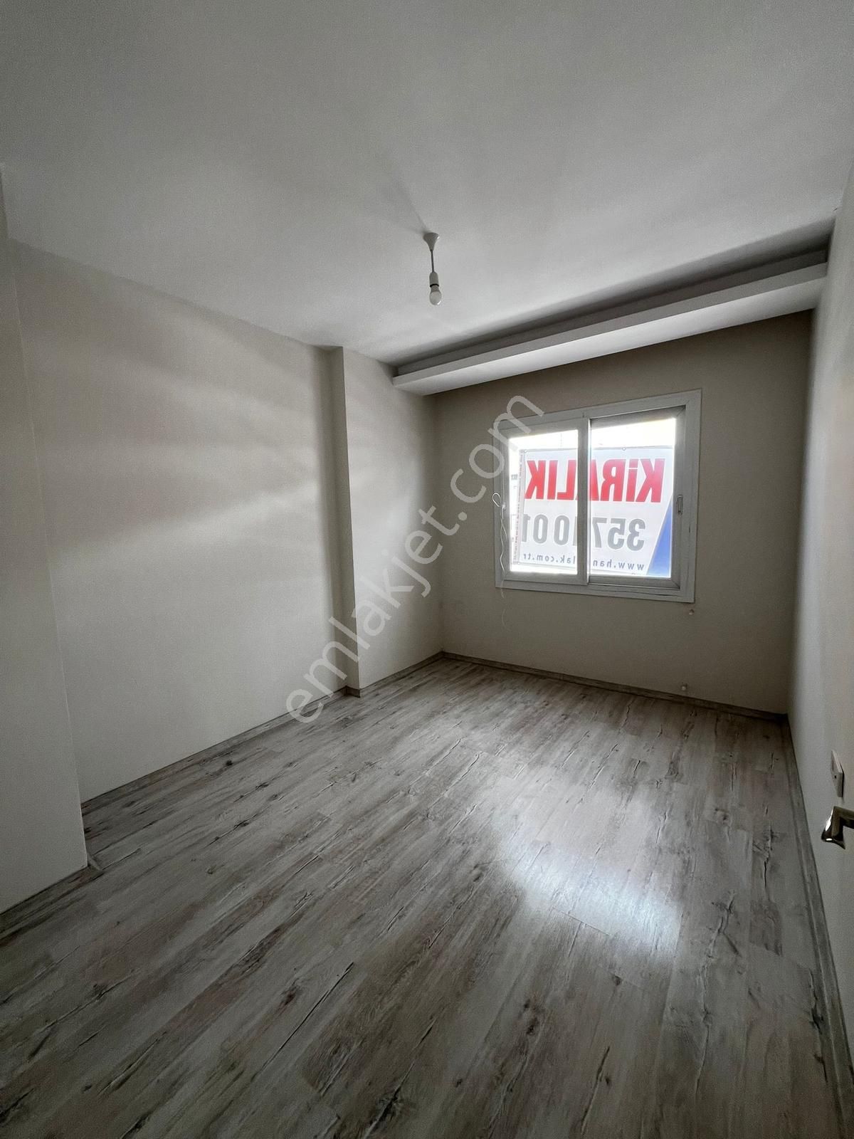 Han Emlak'tan Merkez Mah'de Opel Gedizler Arkası 2+1 Kiralık - Görsel 2