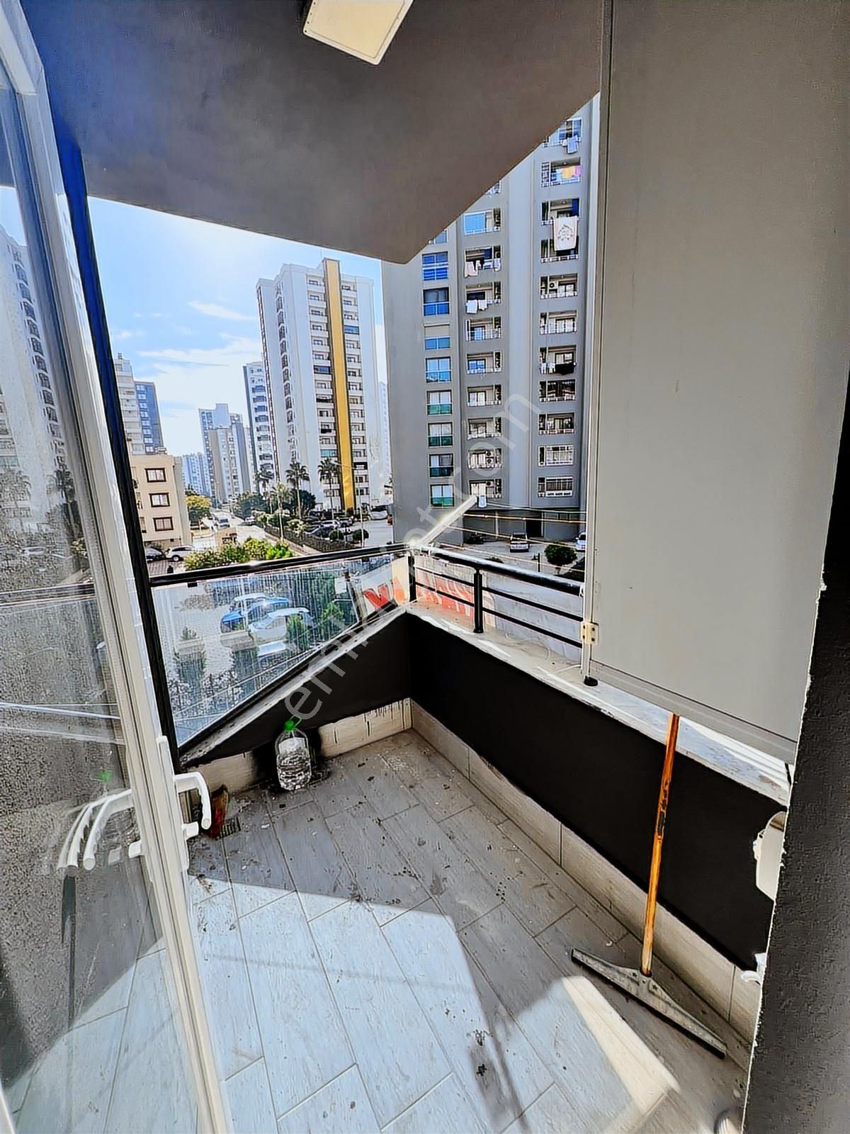 Han Emlak'tan Merkez Mah'de Doğalgazlı 1+1 Kiralık - Görsel 11