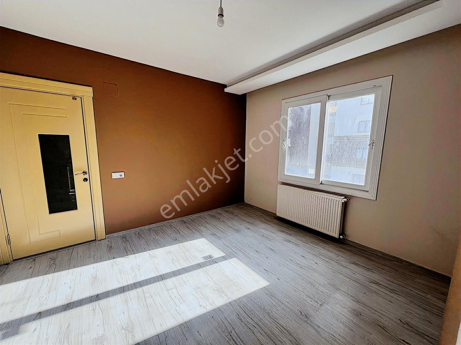 Han Emlak'tan Merkez Mah'de Doğalgazlı 1+1 Kiralık - Görsel 6