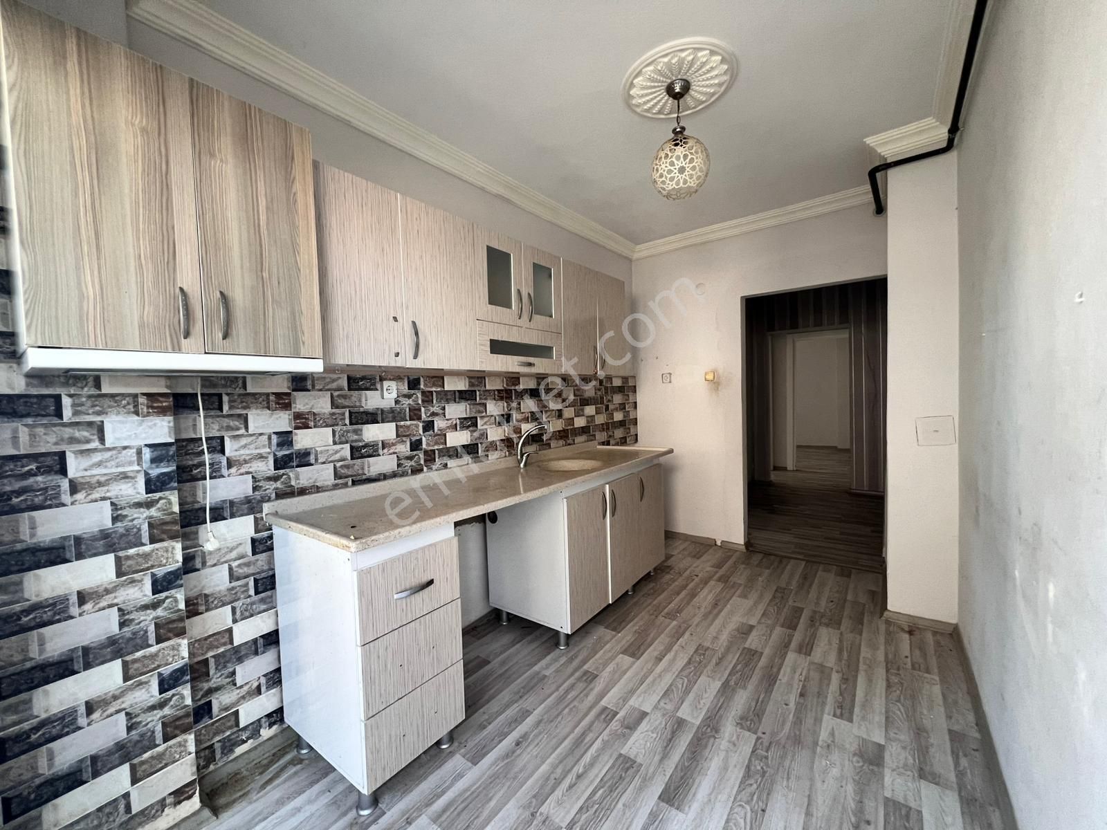 Han Emlak'tan Viranşehir Mah'de Site İçi Kiralık 3+1 - Görsel 3