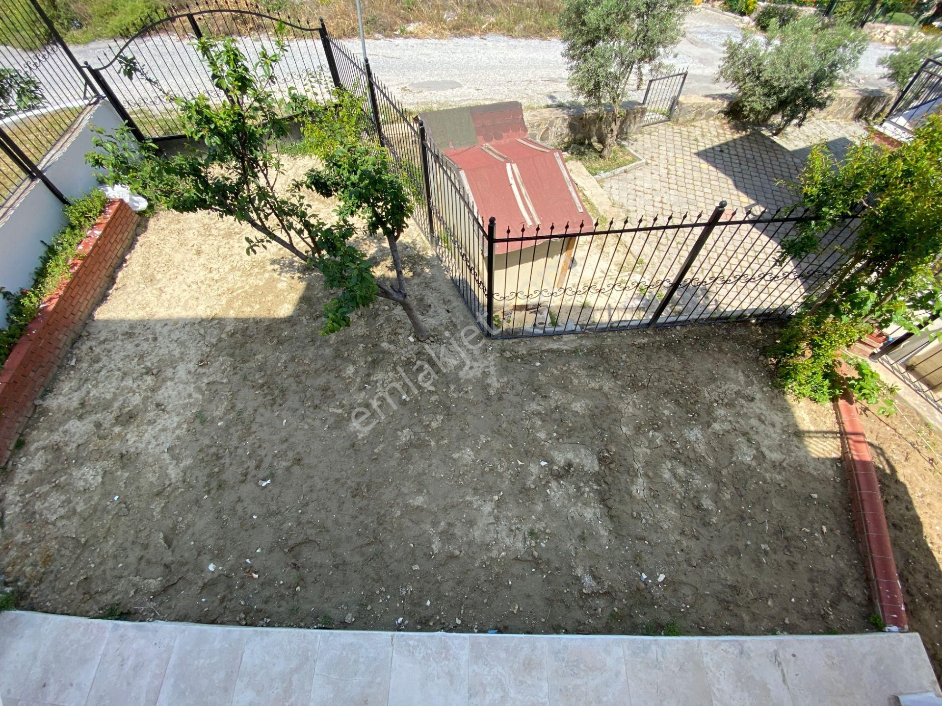 Kuşadası Kadınlar Denizi Mh. 4+2 Geniş Bahçe - Görsel 18