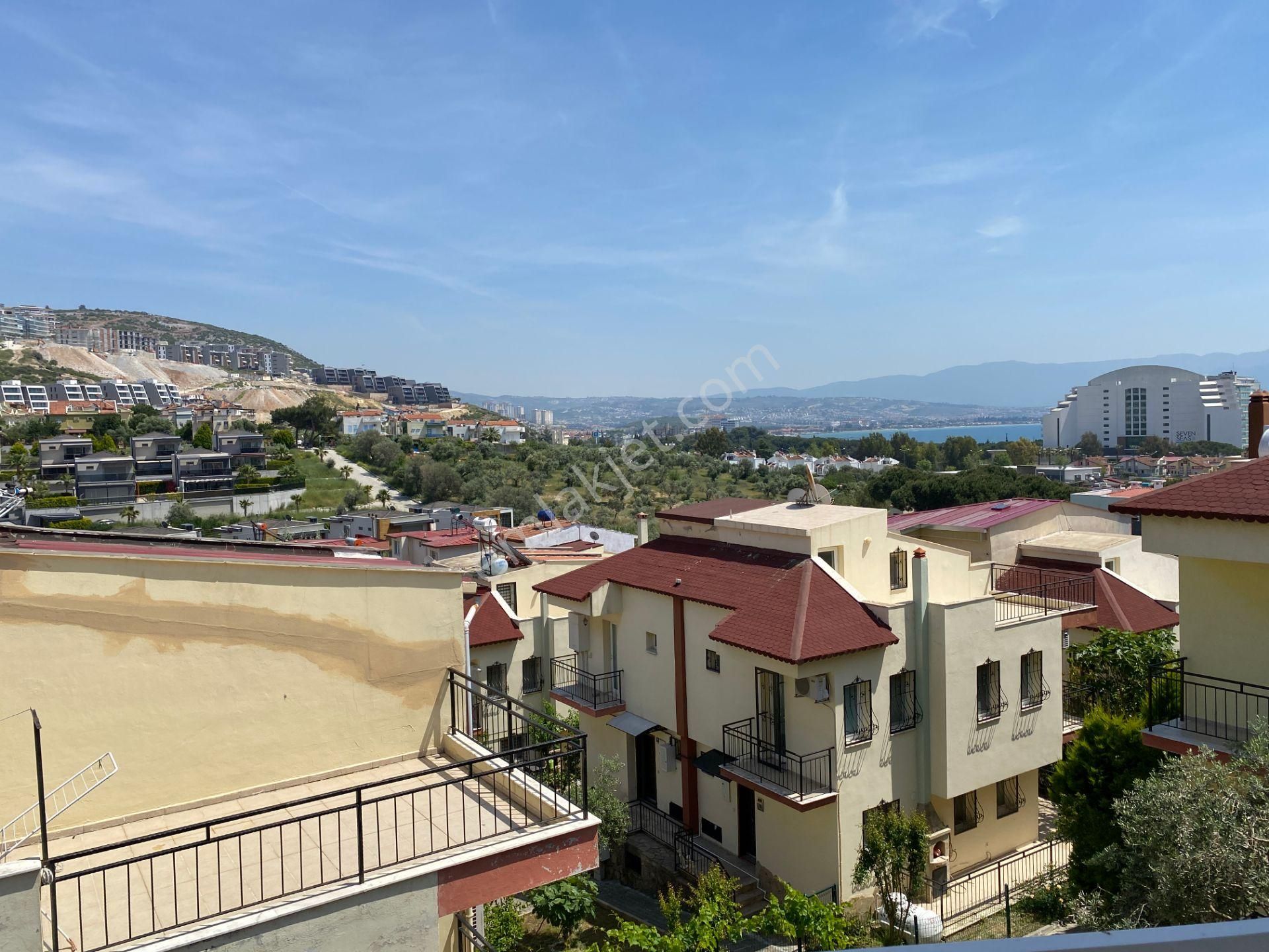 Kuşadası Kadınlar Denizi Mh. 4+2 Geniş Bahçe - Görsel 13