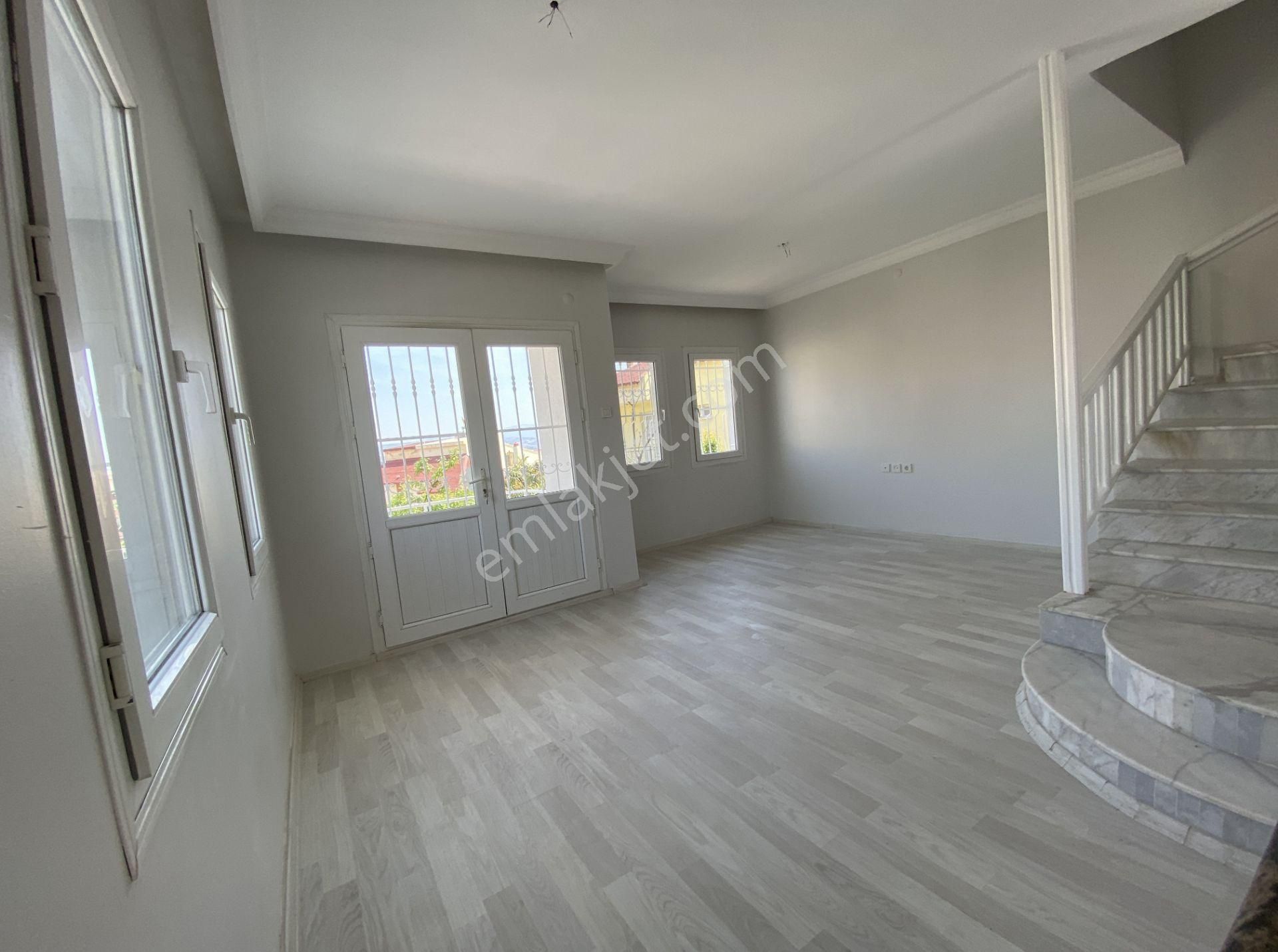 Kuşadası Kadınlar Denizi Mh. 4+2 Geniş Bahçe - Görsel 8