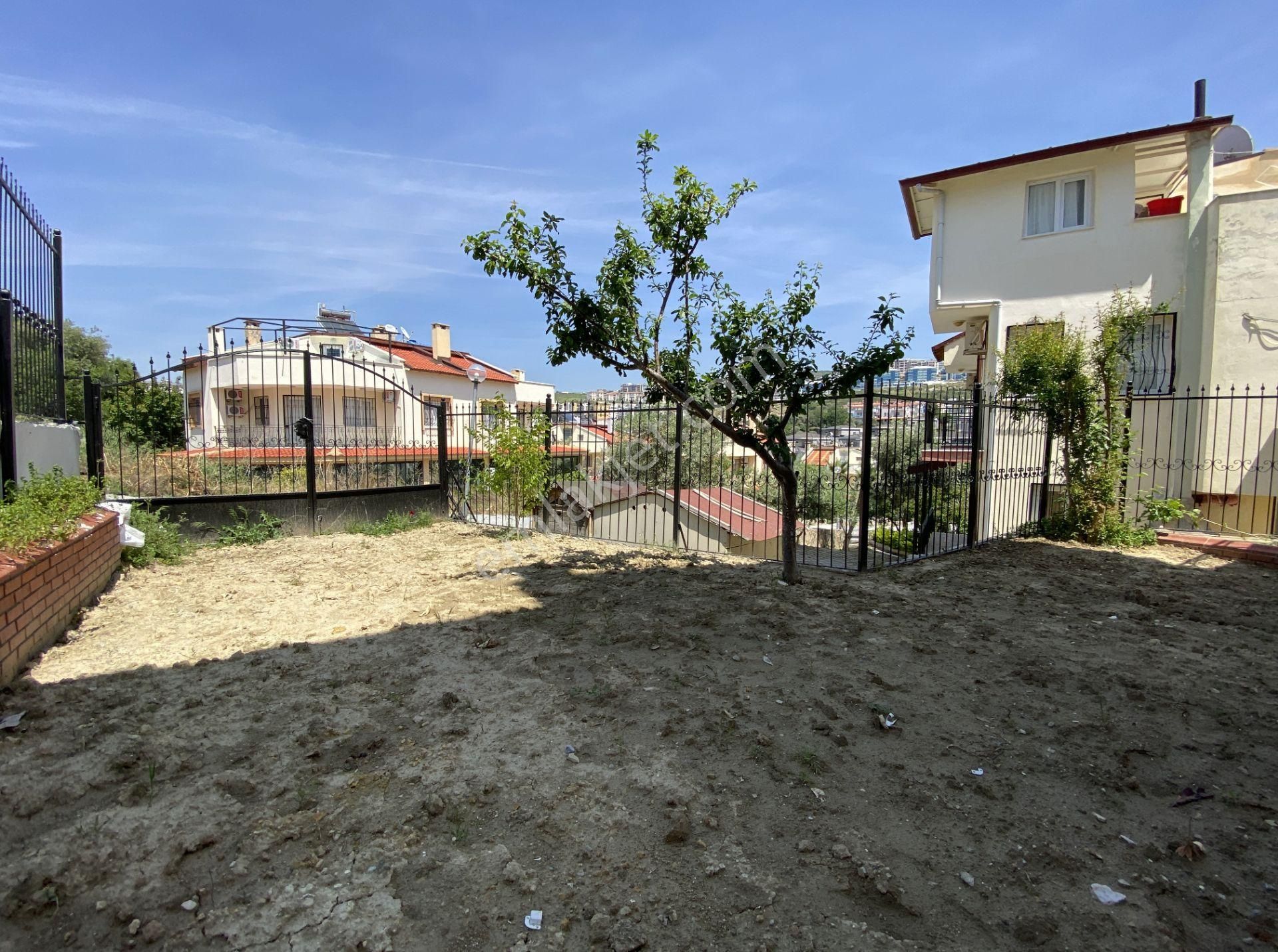 Kuşadası Kadınlar Denizi Mh. 4+2 Geniş Bahçe - Görsel 6