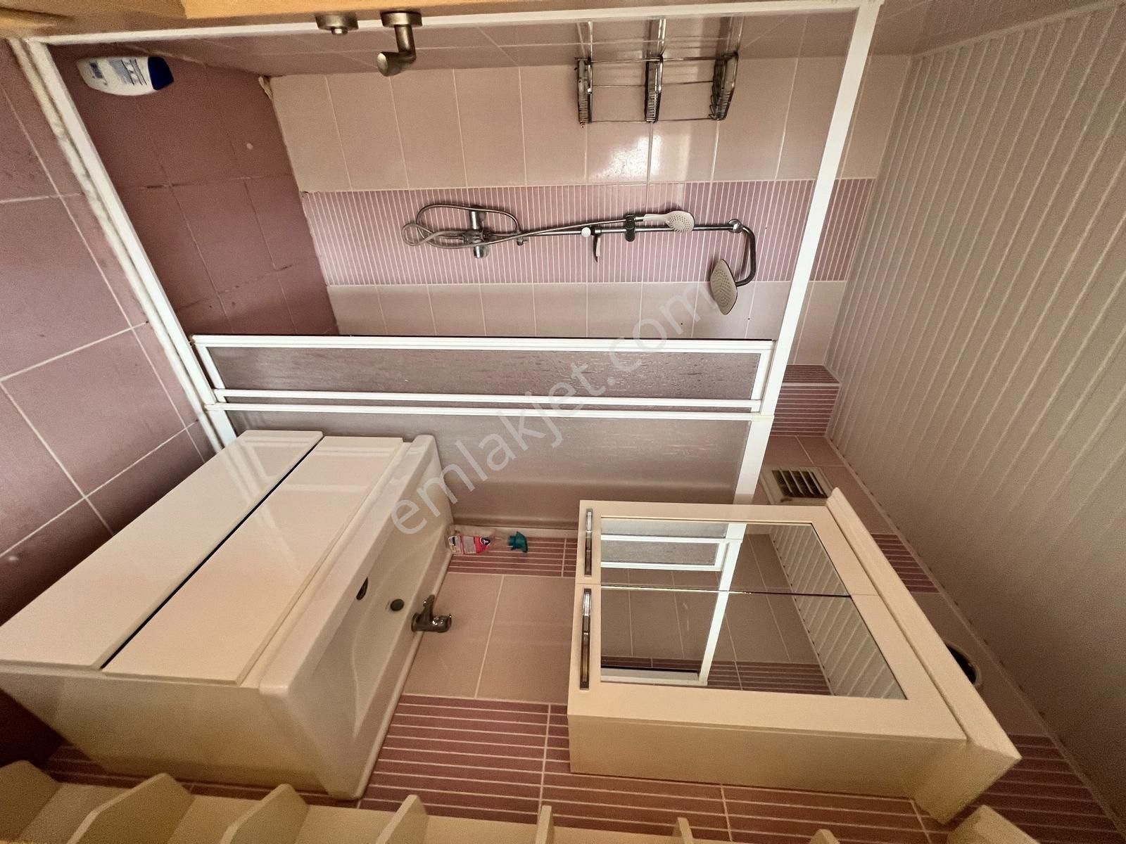 Han Emlak'tan Viranşehir De Her Kat Tek Daire Doğalgazlı 3+1 - Görsel 9