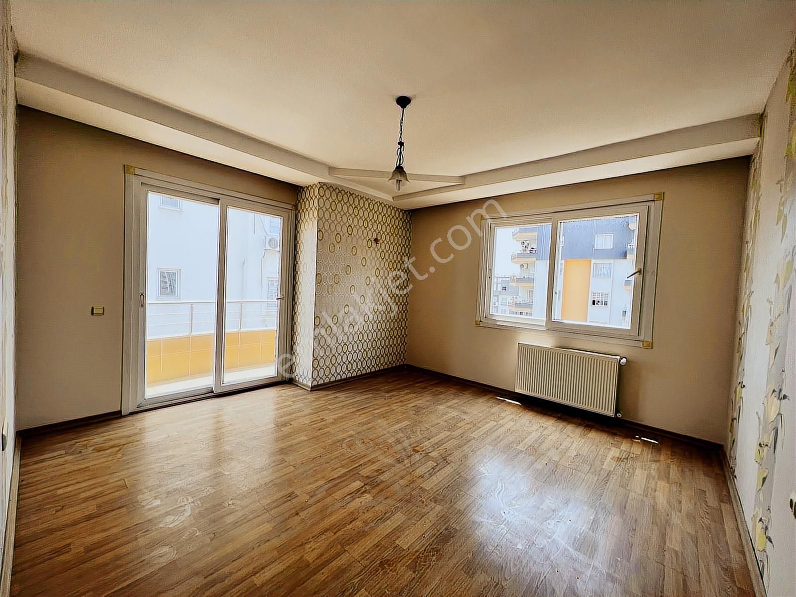 Han Emlak'tan Viranşehir De Her Kat Tek Daire Doğalgazlı 3+1 - Görsel 3