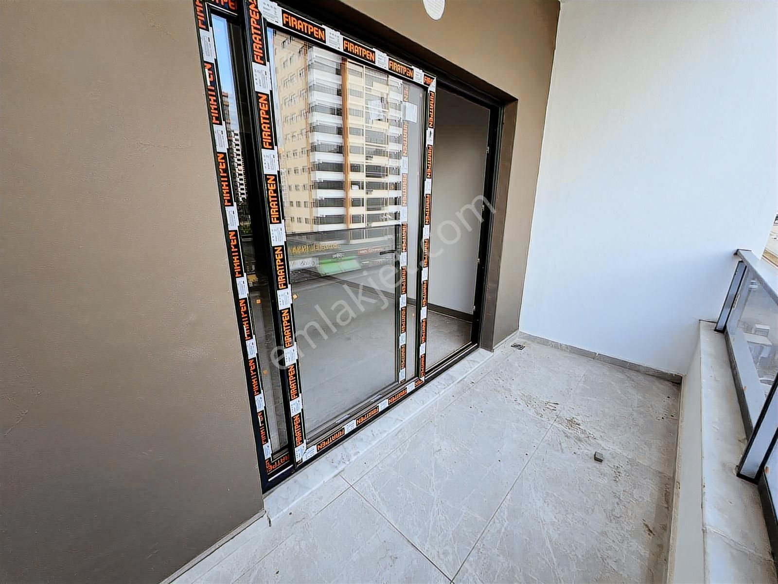 Han Emlak'tan Yaşar Doğu Caddesin De Site İçi Kiralık 1+1 - Görsel 11