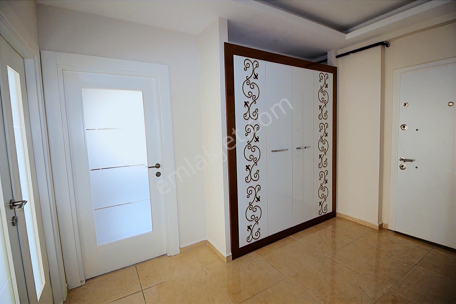 Han Emlak'tan Merkez Mah'de Doğalgazlı 3+1 Kiralık Daire - Görsel 9