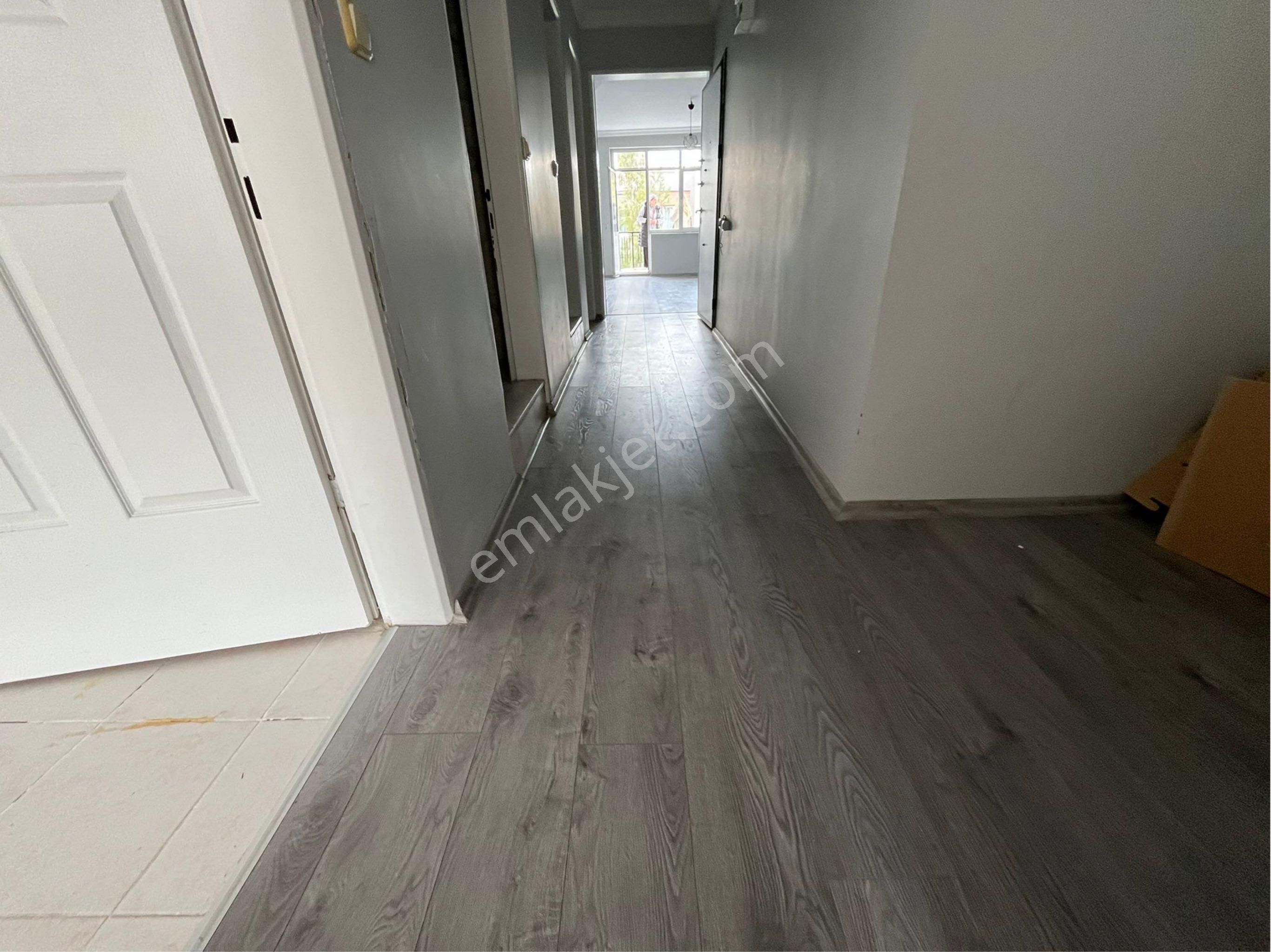 Kuşadası İkiçeşmelikte Kapalı Mutfak Satılık Daire - Görsel 32