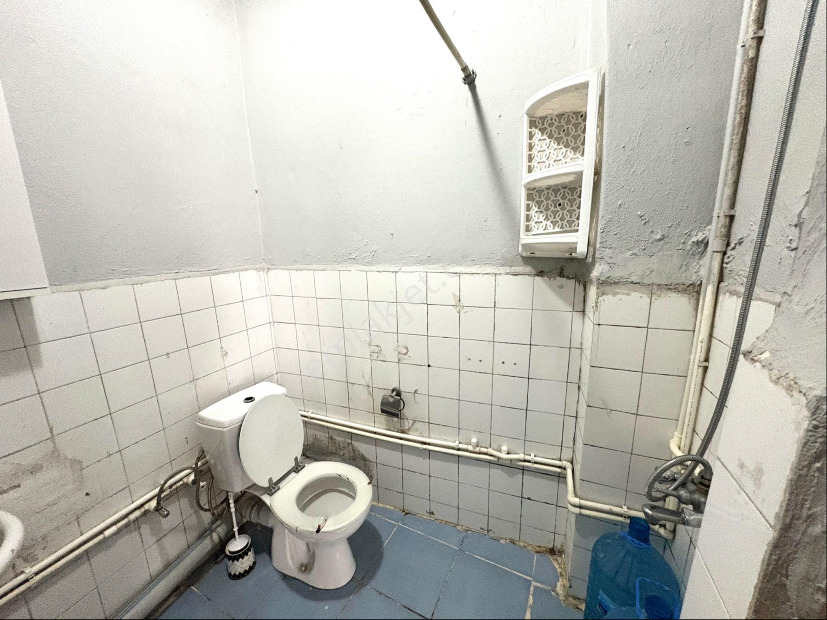 Emir Emlak’dan 1+1 2 Kat Doğalgaz Kombili - Görsel 14