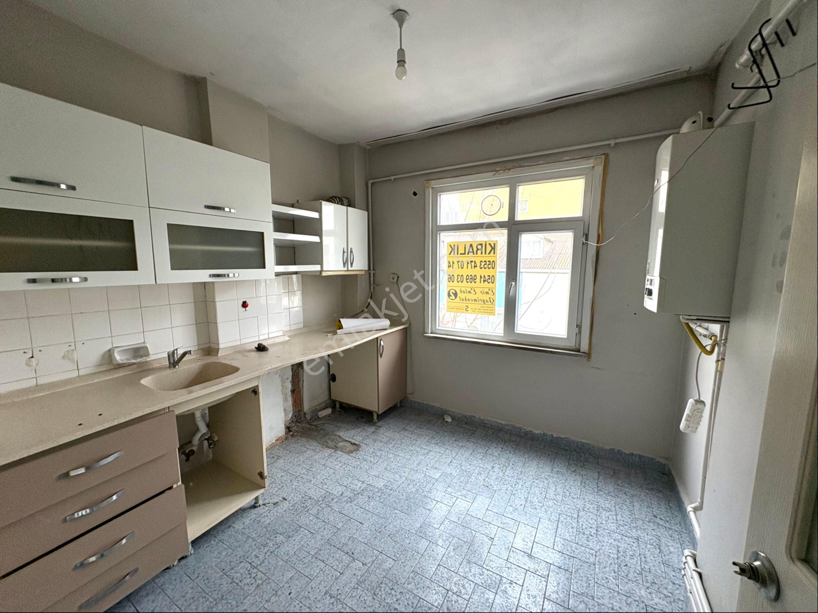 Emir Emlak’dan 1+1 2 Kat Doğalgaz Kombili - Görsel 6