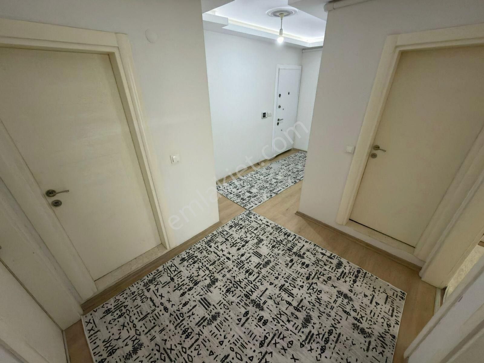 🟣 Güç Gayrimenkul'den Akçay'da Ayrı Mutfaklı Ön Cephe Ara Kat Kombili 2+1 Daire - Görsel 34