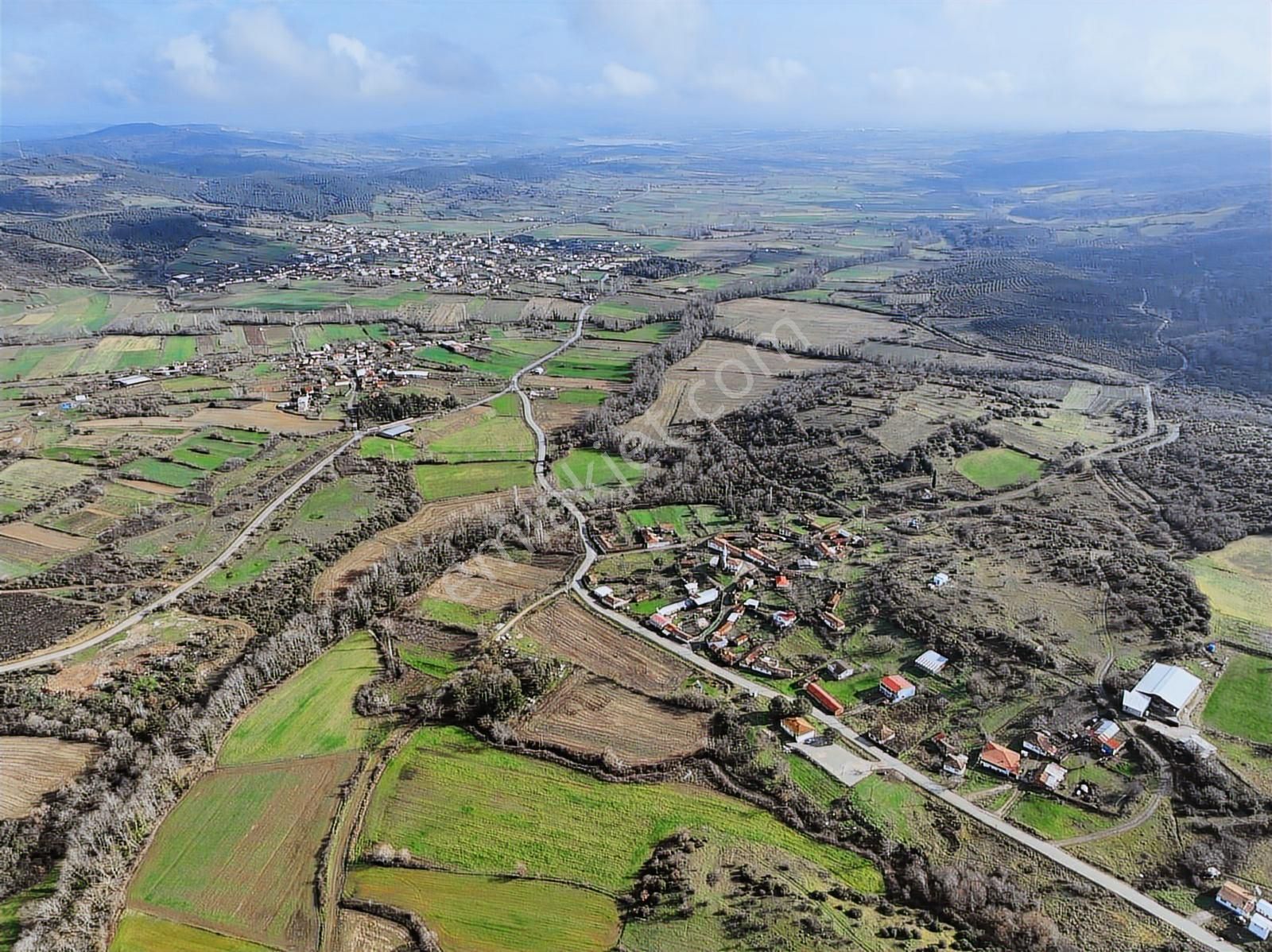 Çanakkale Lapseki Beypınar Köyündesatılık 1.372 M2 Arazi - Görsel 9