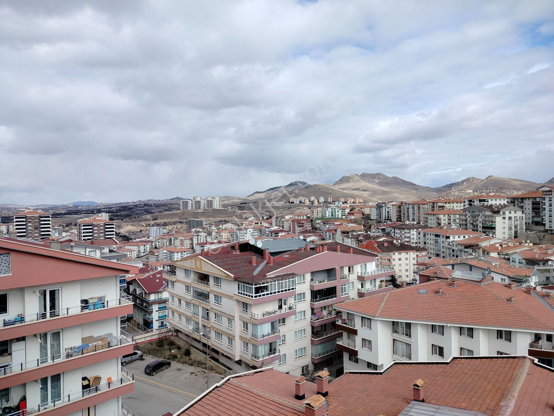 Kent'ten Fırsatlar Bitmiyor...duralialıç Mh. Ş.piyade Er Okulu Yakını Natavega Doğukent Cd. 5dk...!