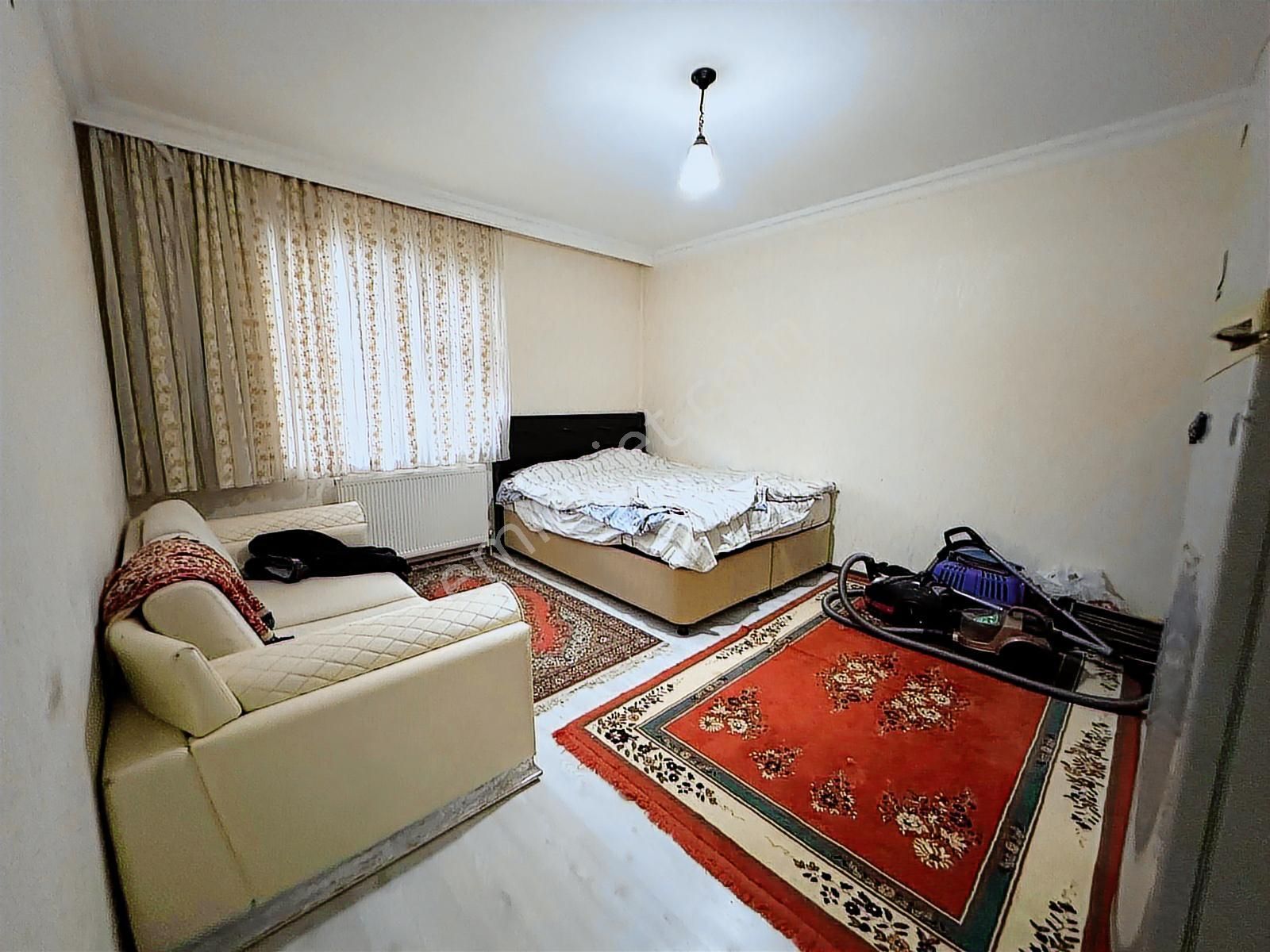 Ön Cehpe Yüksek Giriş Altında Daire Olan 3+1 Ferah Daire - Görsel 10