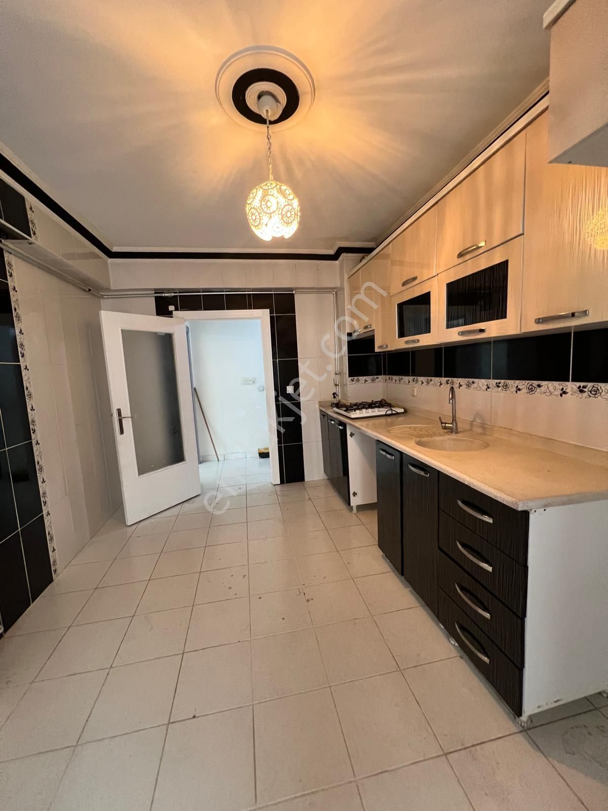 Ataparkta Katta Yapılı Genişm2 3+1 - Görsel 2