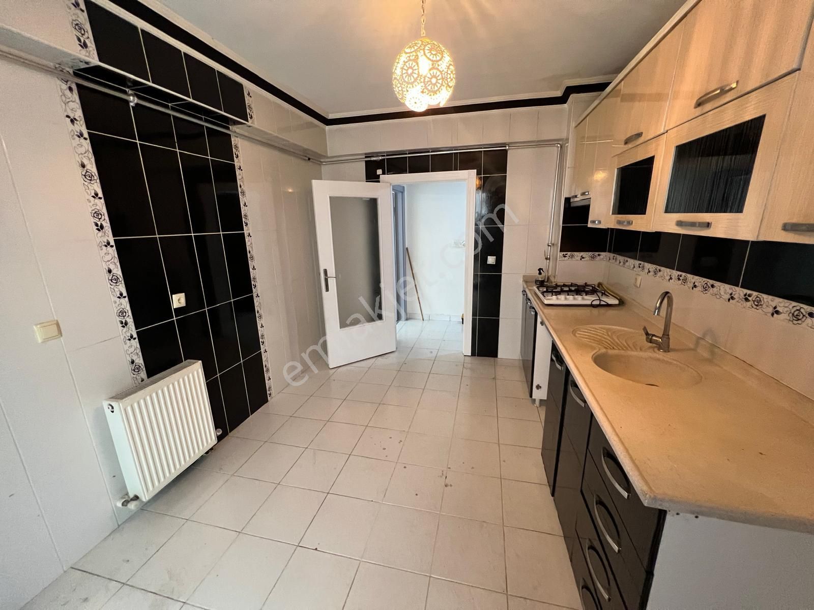 Ataparkta Katta Yapılı Genişm2 3+1 - Görsel 4