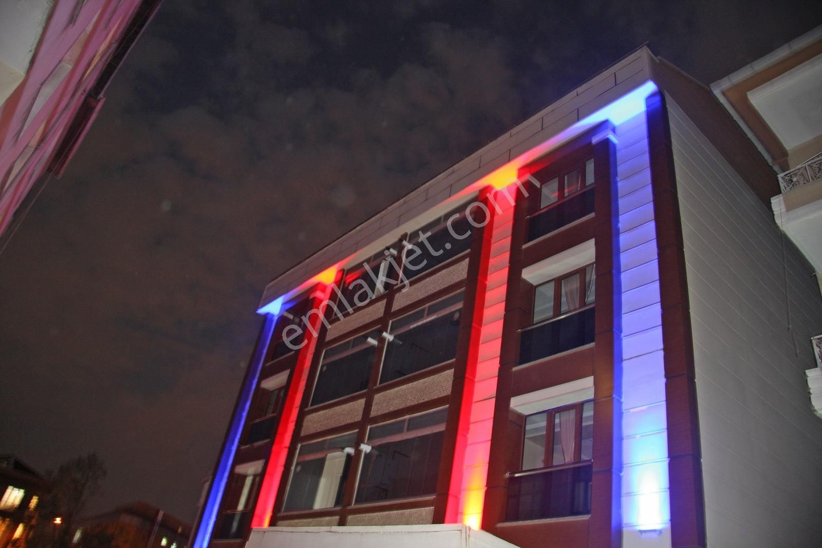 Pelican Mall Avm Yanı Metrobüse 4dk Bekarlara Eşyalı Lüx Apart - Görsel 19