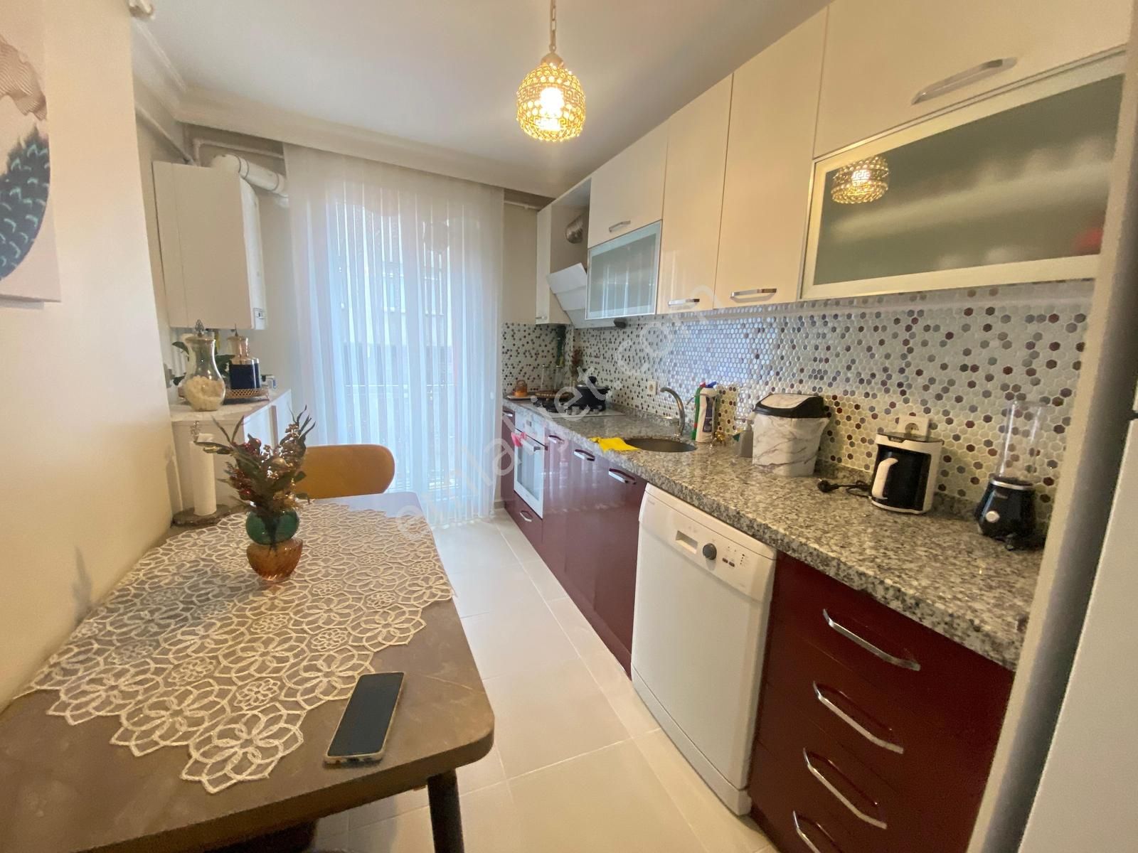 Pegaas'tan Cihangir Mah Metrobüse 1dk 2+1 Ön Cephe Satılık Daire - Görsel 16