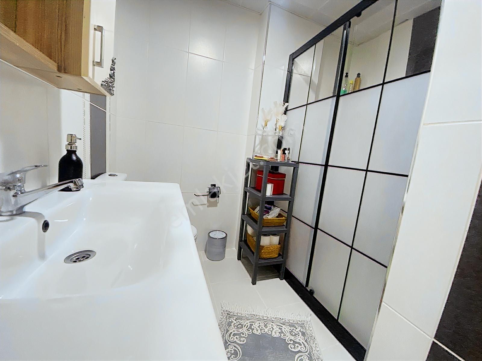 Pegaas'tan Cihangir Mah Metrobüse 1dk 2+1 Ön Cephe Satılık Daire - Görsel 25