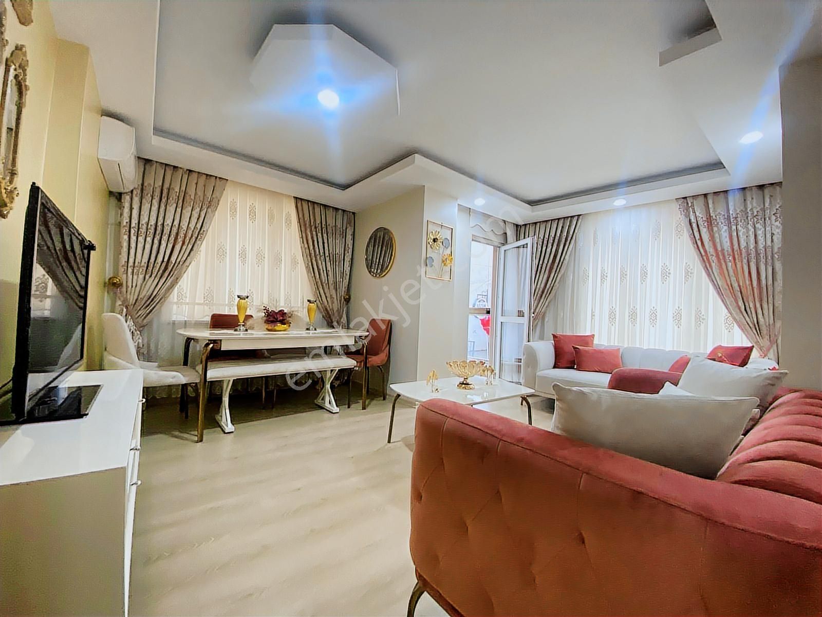 Pegaas'tan Cihangir Mah Metrobüse 1dk 2+1 Ön Cephe Satılık Daire - Görsel 2