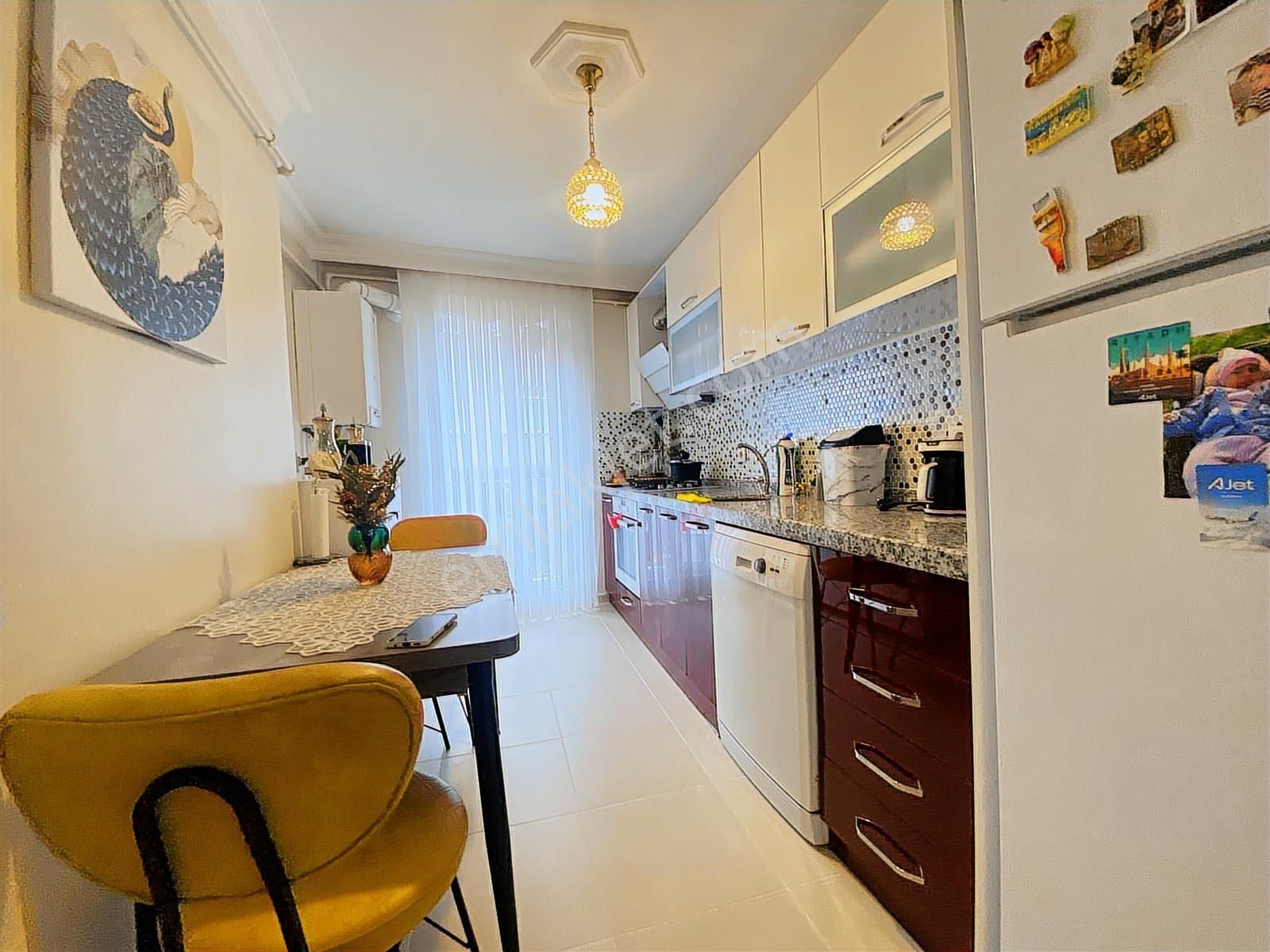 Pegaas'tan Cihangir Mah Metrobüse 1dk 2+1 Ön Cephe Satılık Daire - Görsel 21