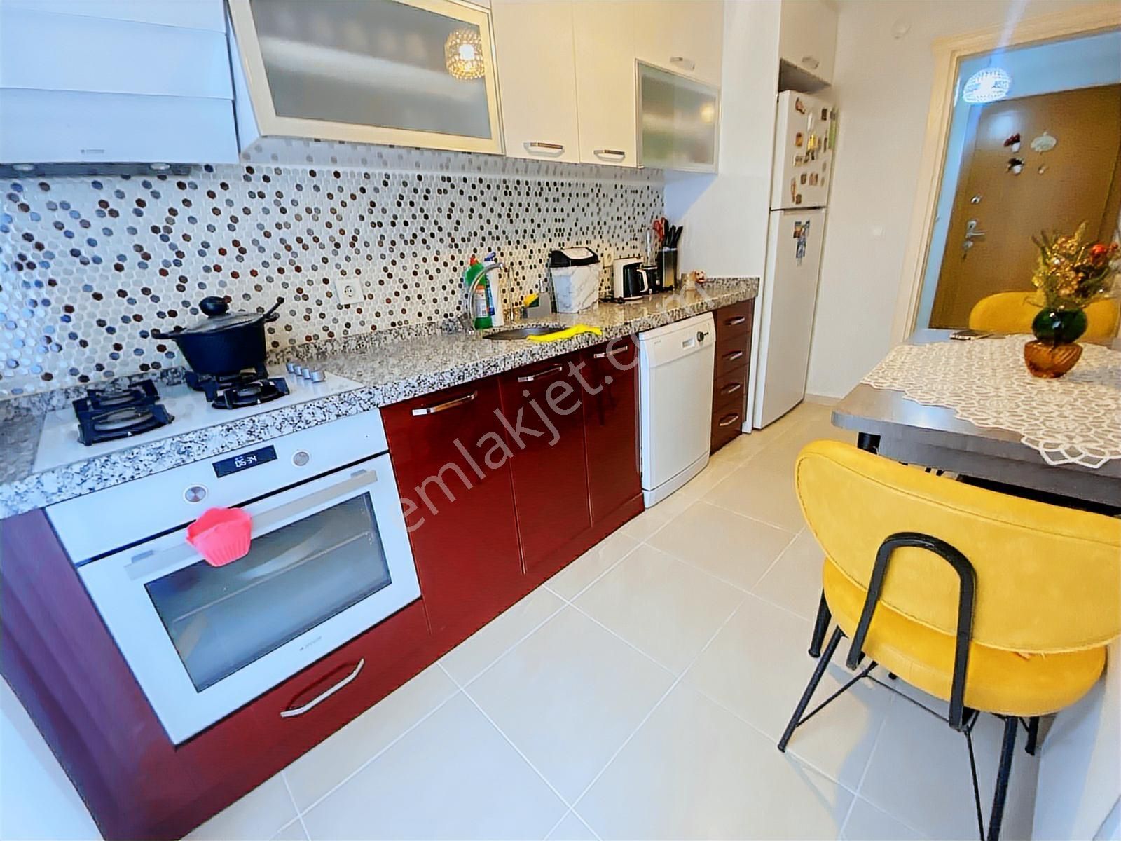 Pegaas'tan Cihangir Mah Metrobüse 1dk 2+1 Ön Cephe Satılık Daire - Görsel 18