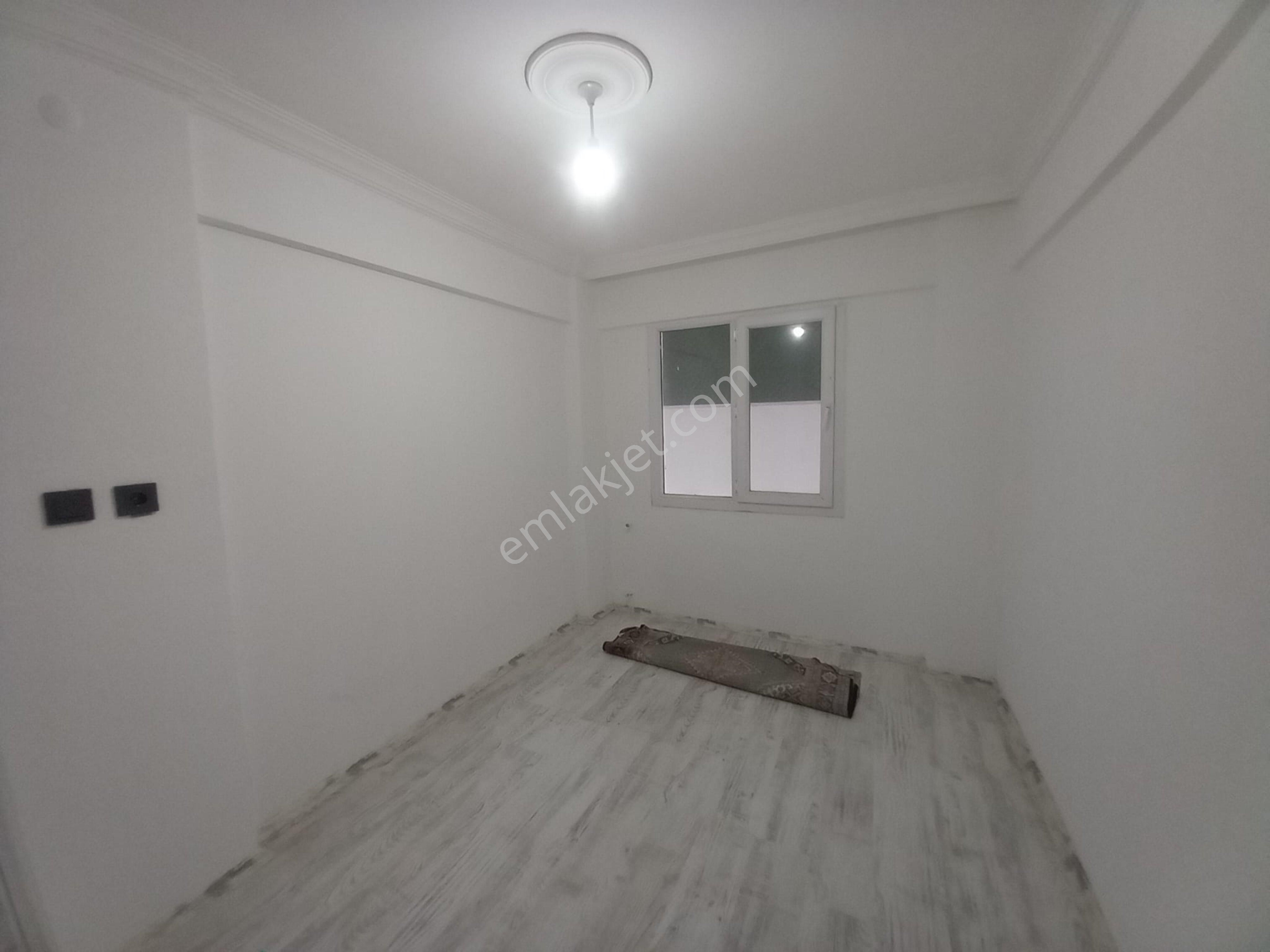 Kuşadası Cumhuriyet Mahallesinde Satılık 2+1 Giriş Kat Engelliye Uygun Satılık Dairemiz Bulunma - Görsel 7