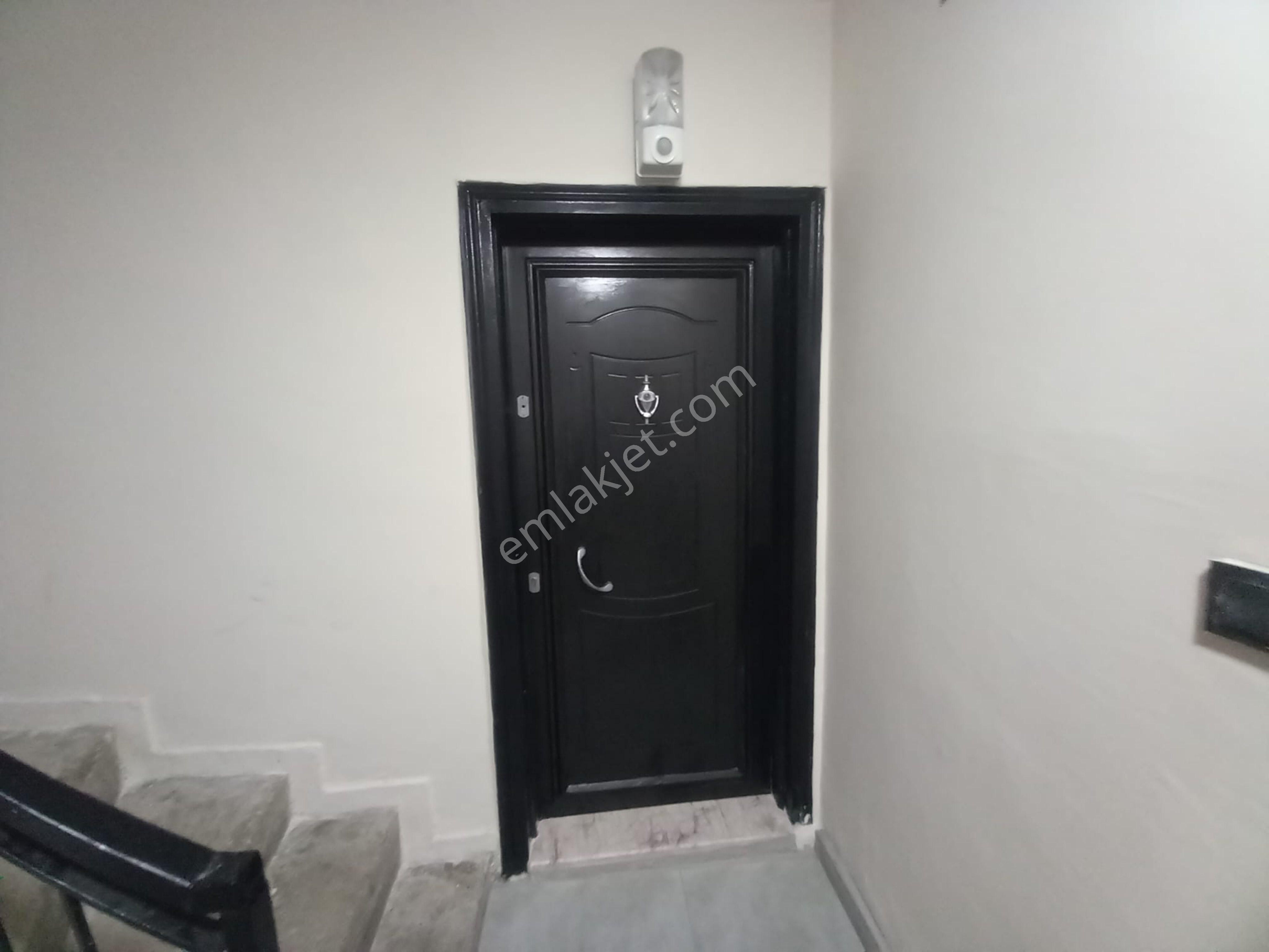 Kuşadası Cumhuriyet Mahallesinde Satılık 2+1 Giriş Kat Engelliye Uygun Satılık Dairemiz Bulunma - Görsel 11