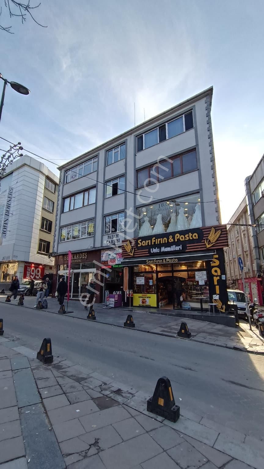 Bayrampaşa Demirkapı Caddesi Paşam Çarşısı 20 M2 Satılık Dükkan - Görsel 2