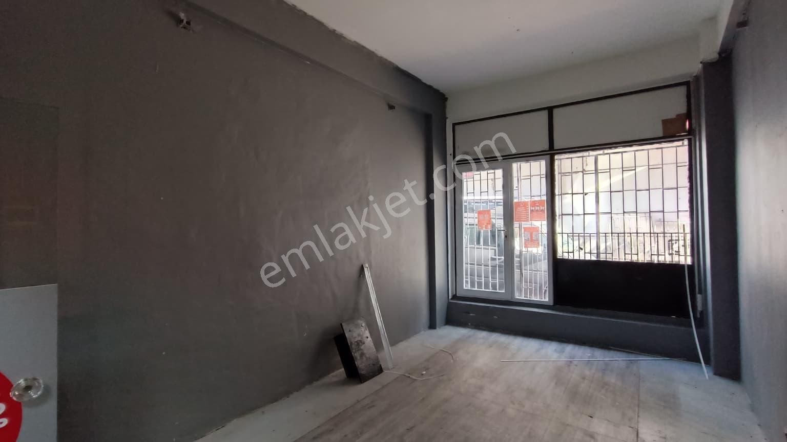 Bayrampaşa Demirkapı Caddesi Paşam Çarşısı 20 M2 Satılık Dükkan - Görsel 4