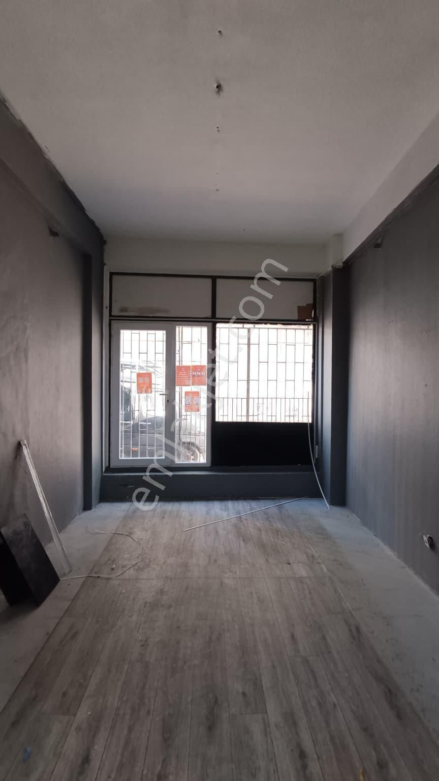 Bayrampaşa Demirkapı Caddesi Paşam Çarşısı 20 M2 Satılık Dükkan - Görsel 3