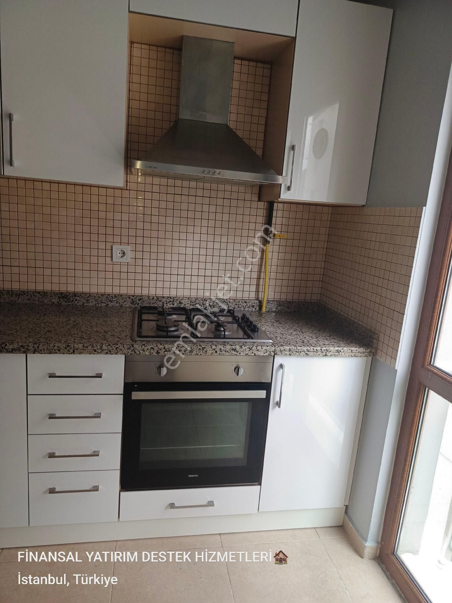 Ümraniye Armağanevler Mahallesi Diriliş Caddesi Üzerinde Site İçi 2+1 3.kat Metro Yürüme - Görsel 19