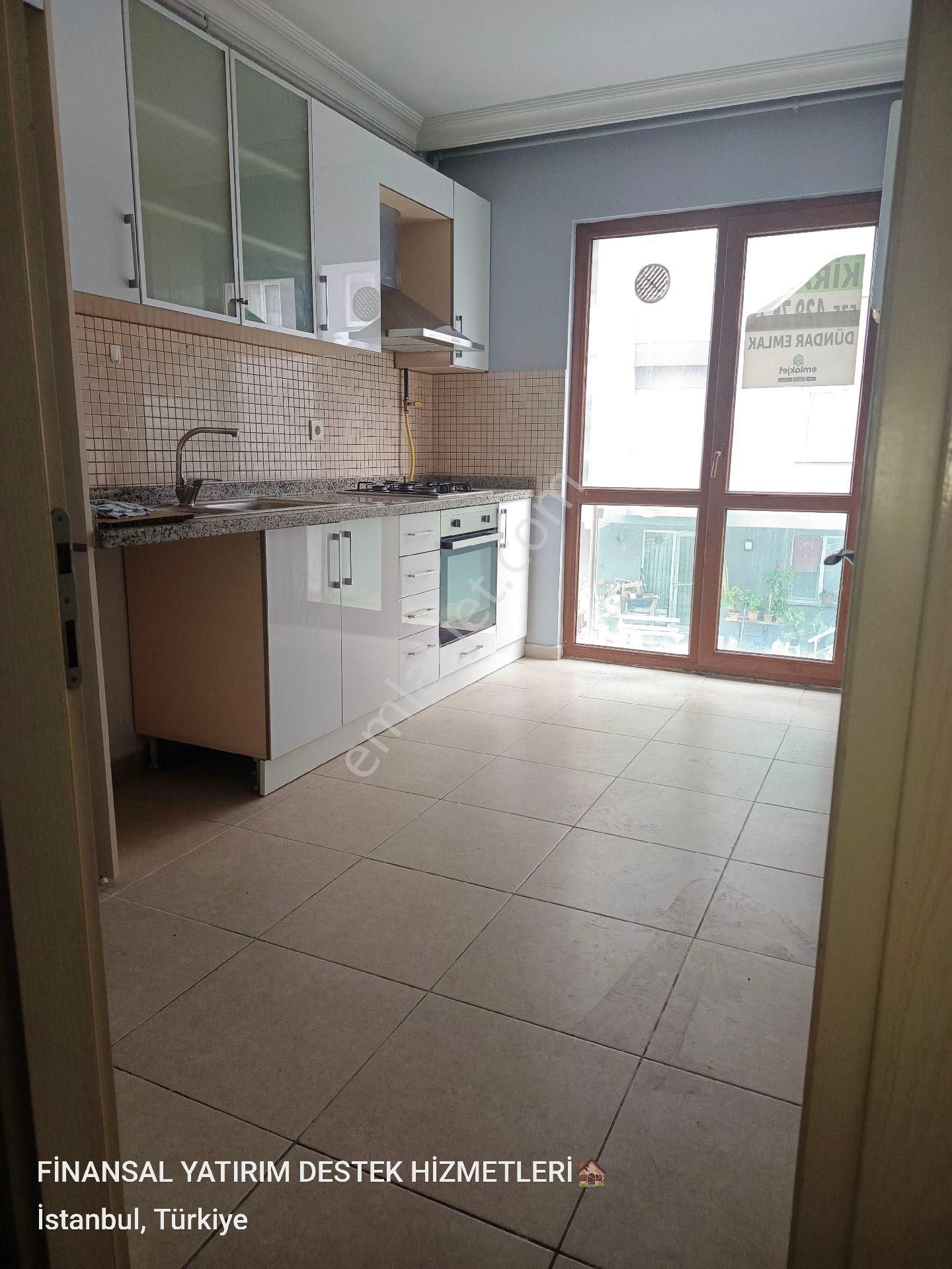 Ümraniye Armağanevler Mahallesi Diriliş Caddesi Üzerinde Site İçi 2+1 3.kat Metro Yürüme - Görsel 2