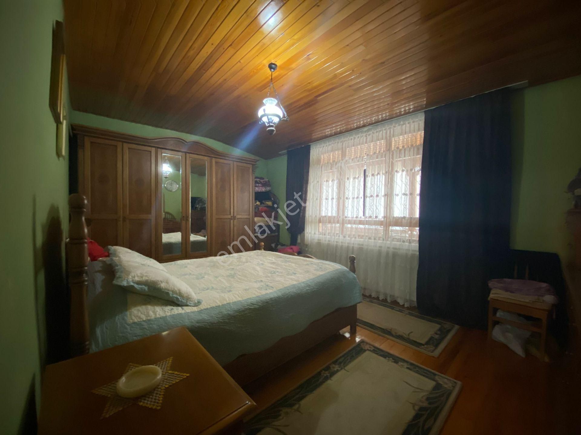 Kalecik Emlak'tan Merkez Mah'de 180m² 4+1 Dublex Teras Balkon - Görsel 13