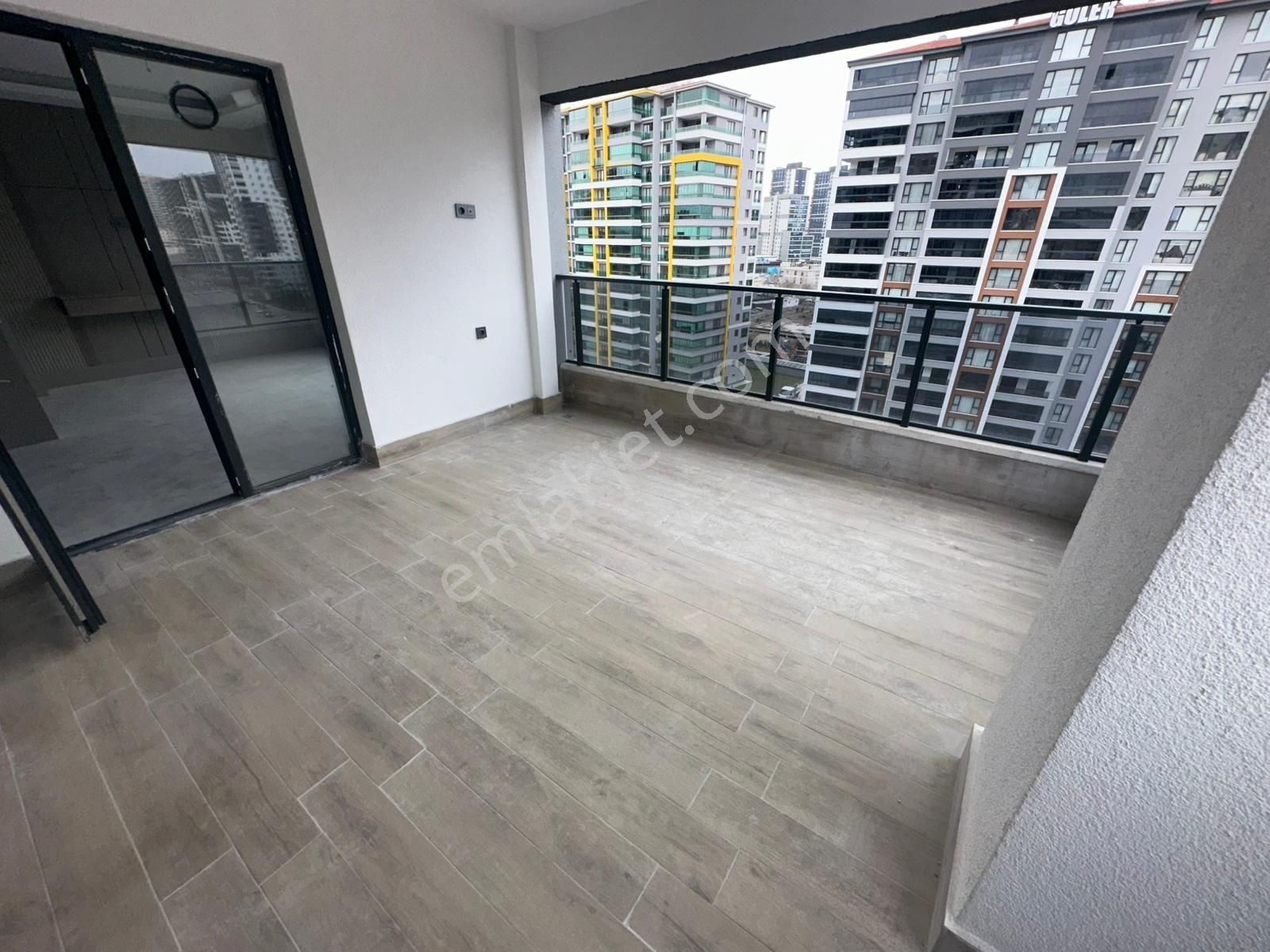 Kılıçsoy'dan Ovagross Yakını Premium Sitede Köşe Daire - Görsel 10