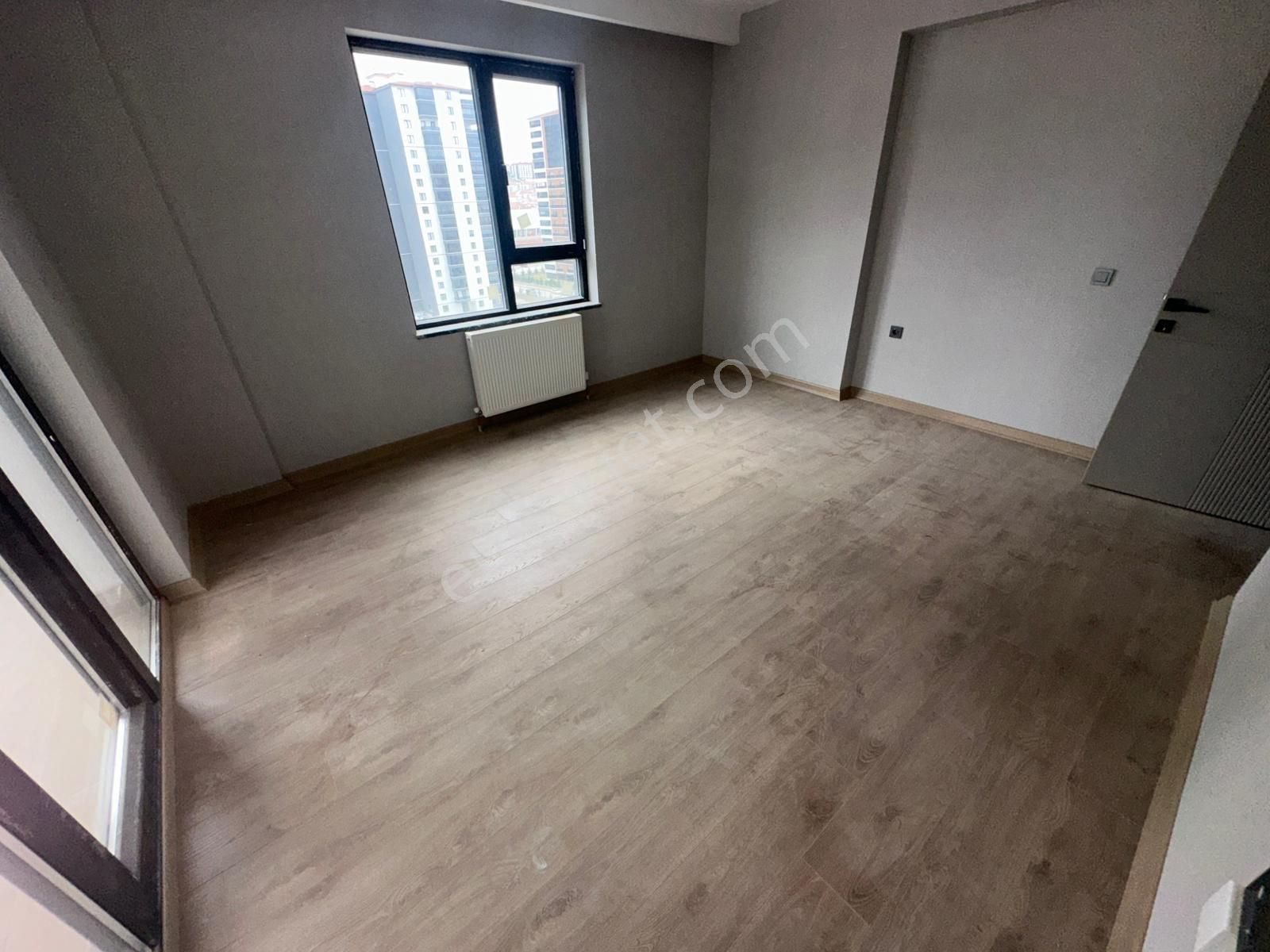 Kılıçsoy'dan Ovagross Yakını Premium Sitede Köşe Daire - Görsel 32