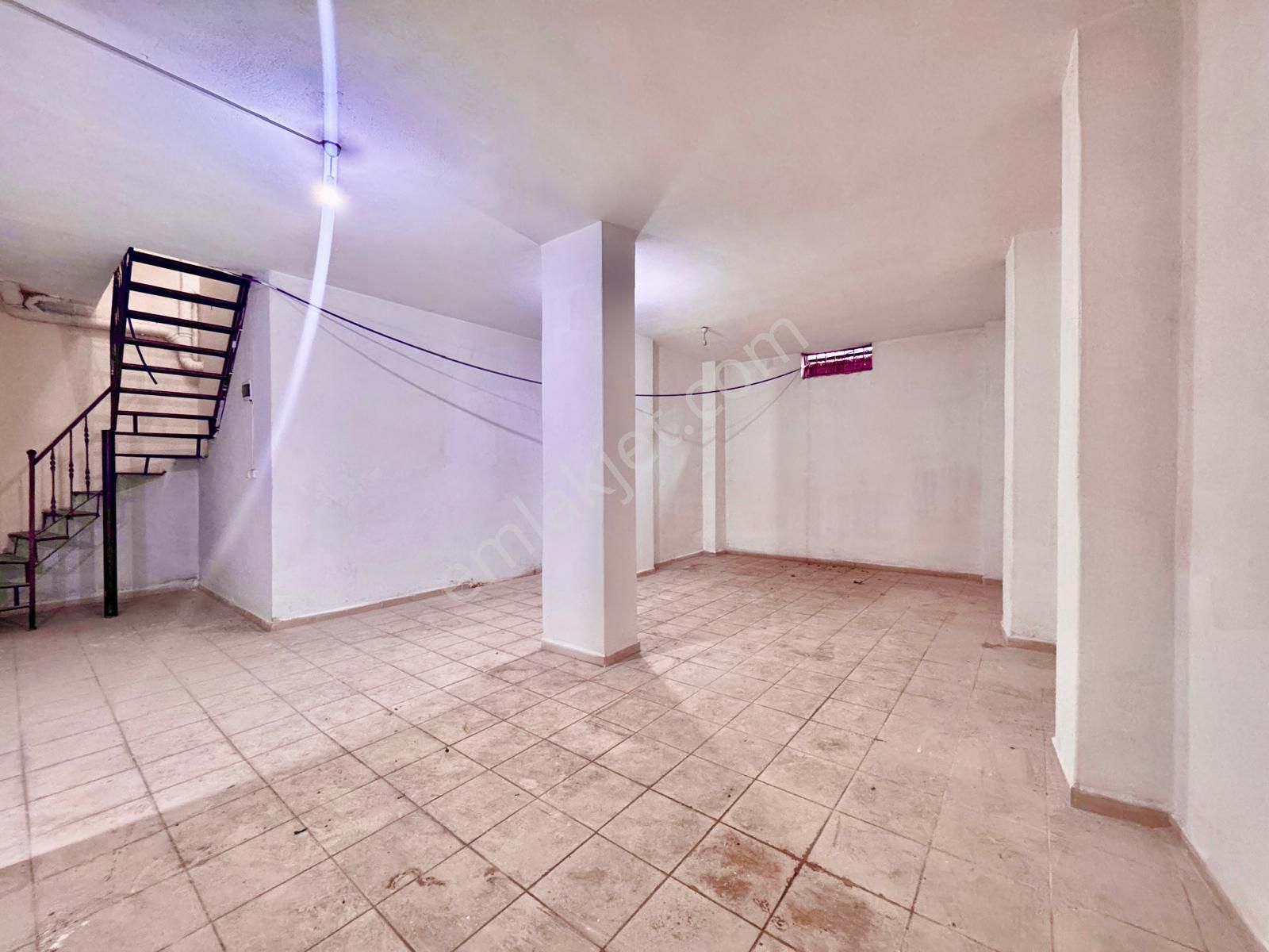 Goldhouse Dan Satılık Cadde Üzeri Tabela Değeri Yüksek Dükkan - Görsel 10