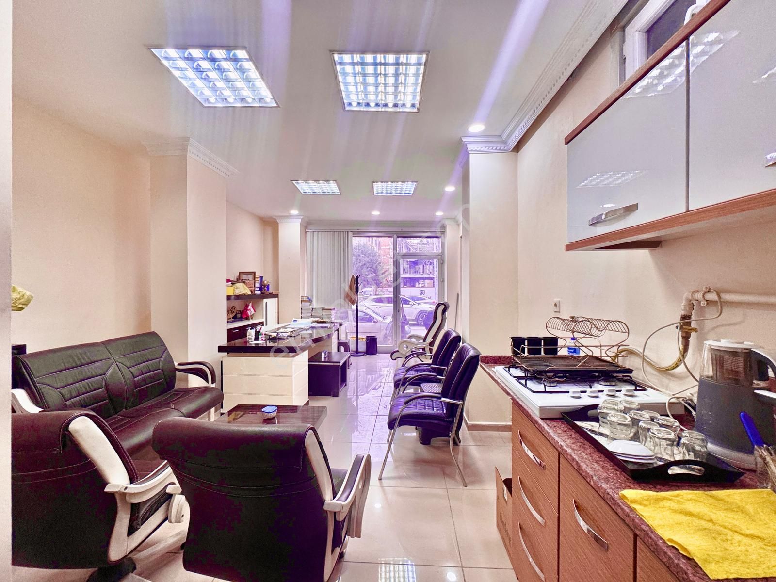 Goldhouse Dan Satılık Cadde Üzeri Tabela Değeri Yüksek Dükkan - Görsel 3