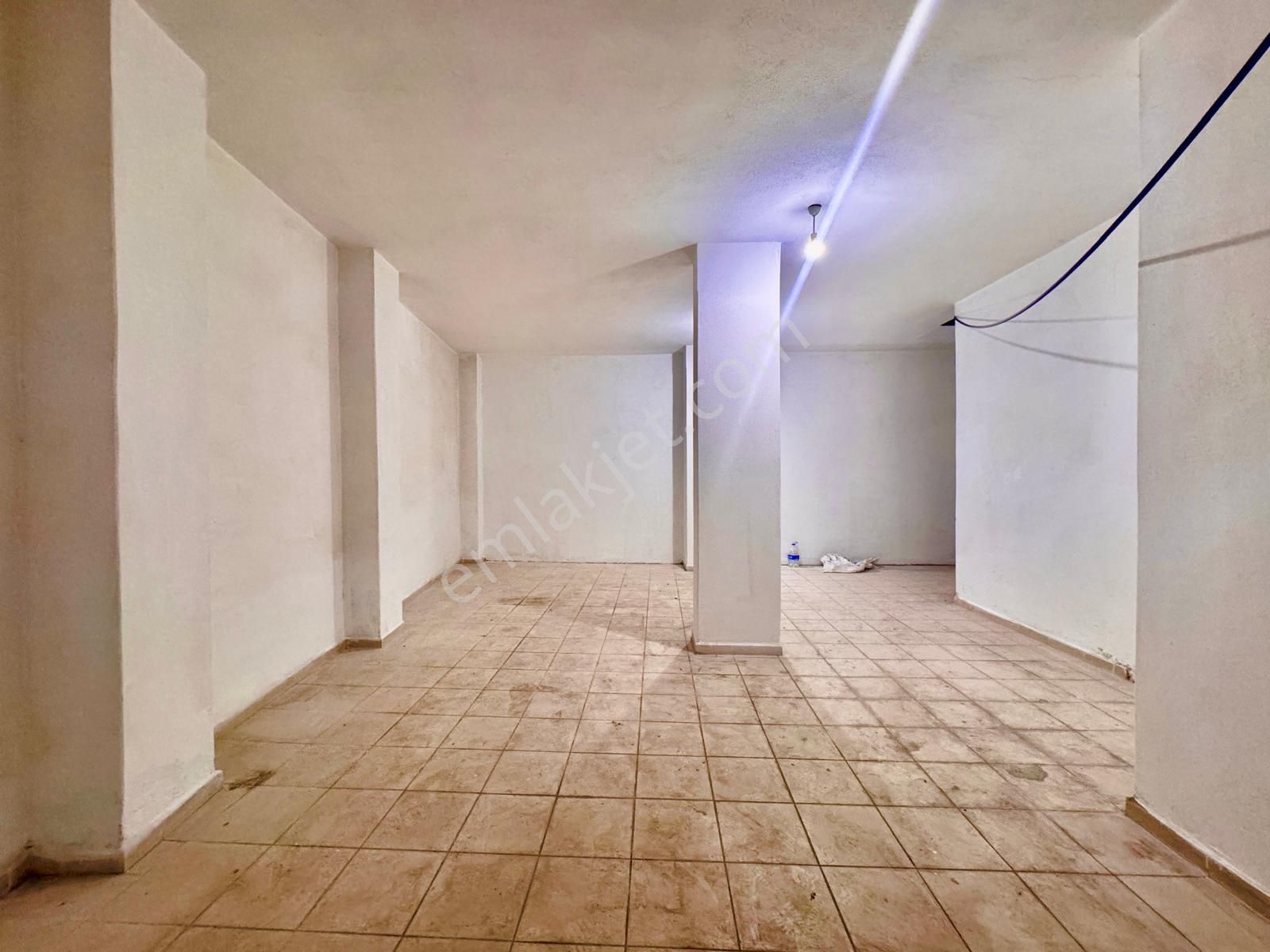 Goldhouse Dan Satılık Cadde Üzeri Tabela Değeri Yüksek Dükkan - Görsel 15