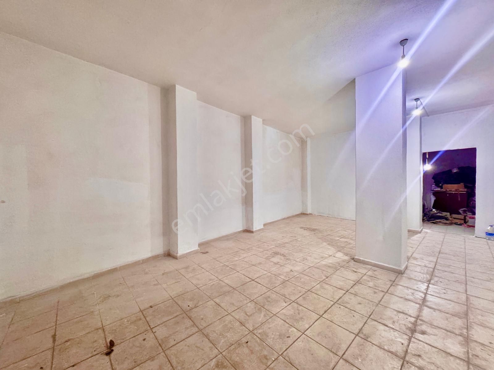 Goldhouse Dan Satılık Cadde Üzeri Tabela Değeri Yüksek Dükkan - Görsel 13