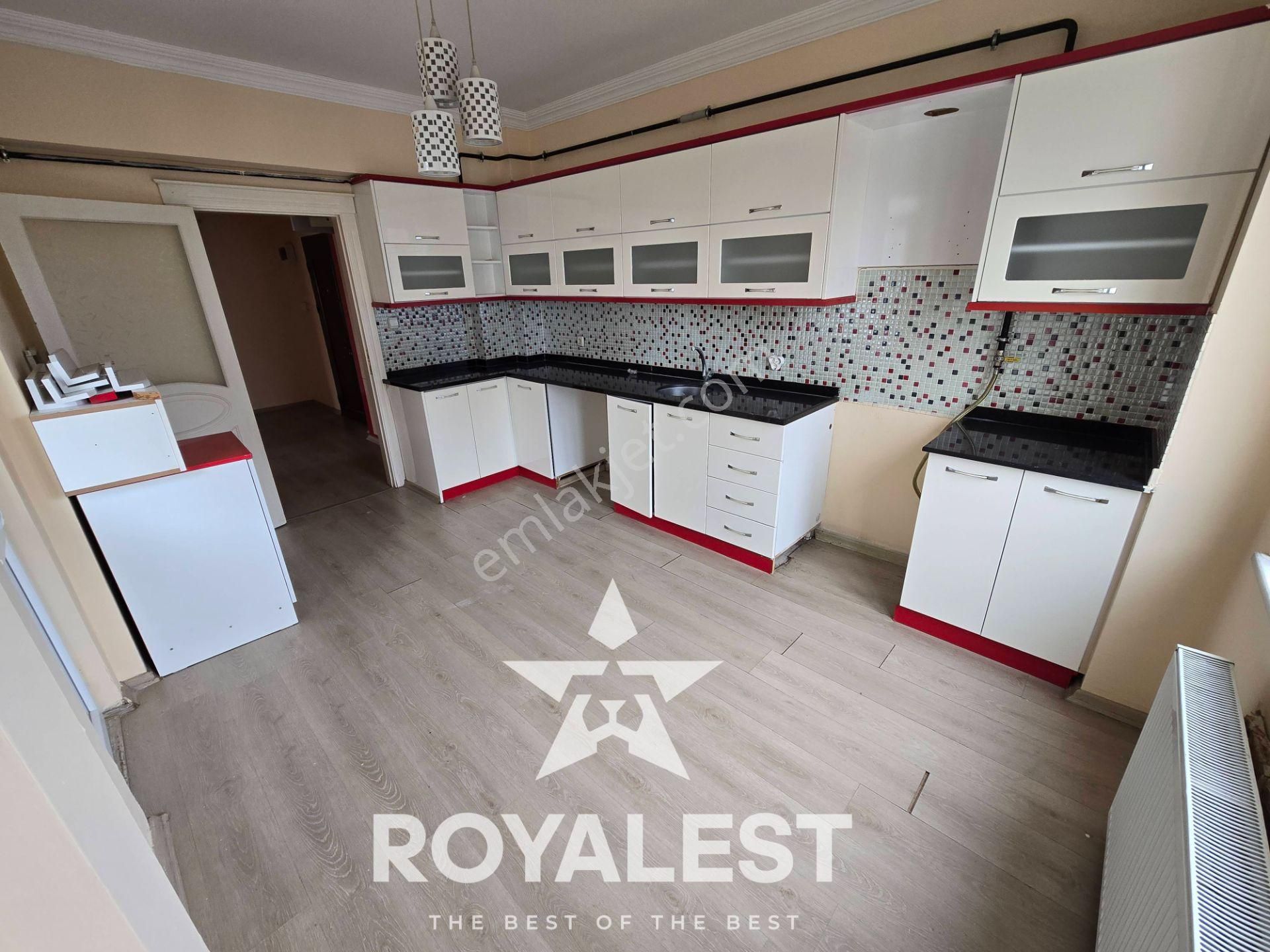 Royalest'ten Fiyat Düştü Acil Arakat, Çift Balkonlu Kaçmaz Fırsatt