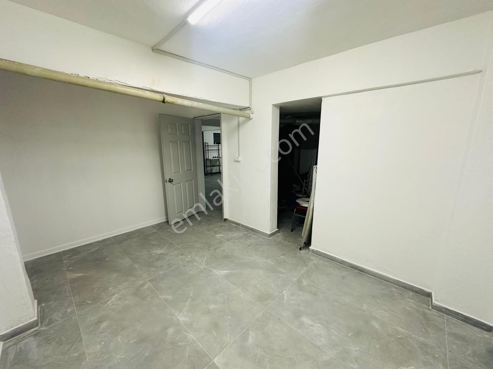 A Plus Gayrimenkulden Cadde Üstü Uygun Fiyat Satılık 2+1 Daire - Görsel 11